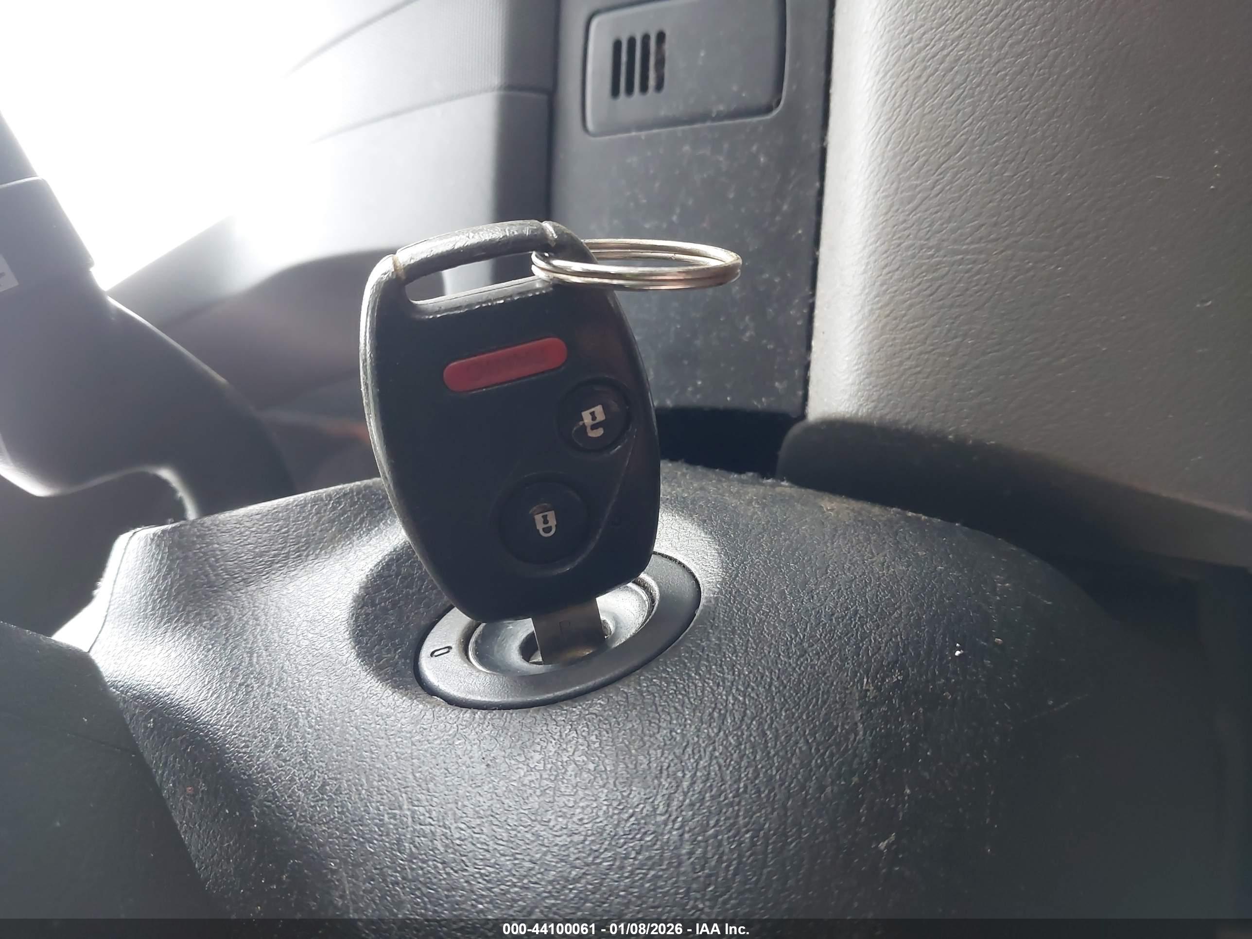 HONDA CR-V image 11