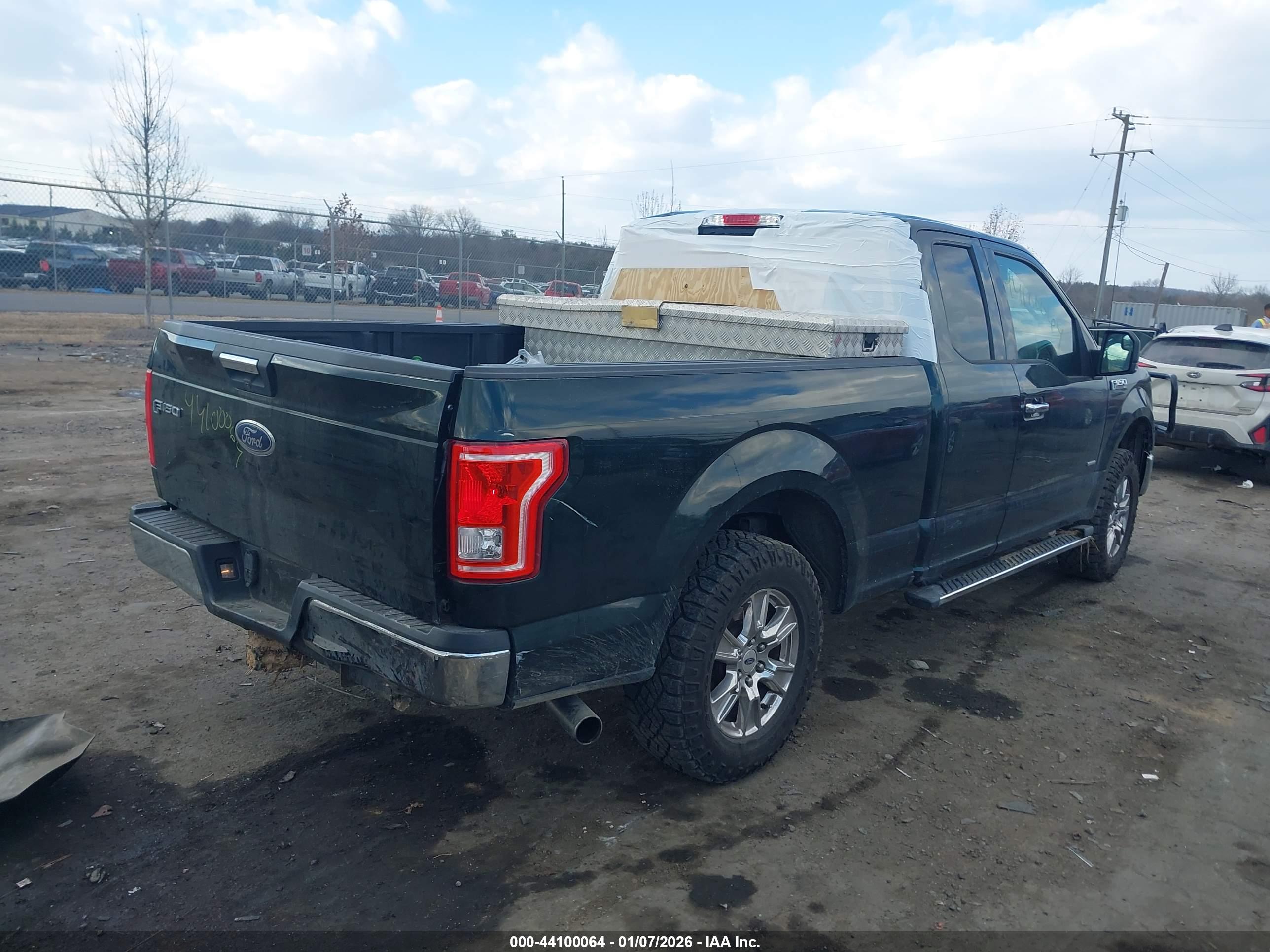 FORD F-150 image 4