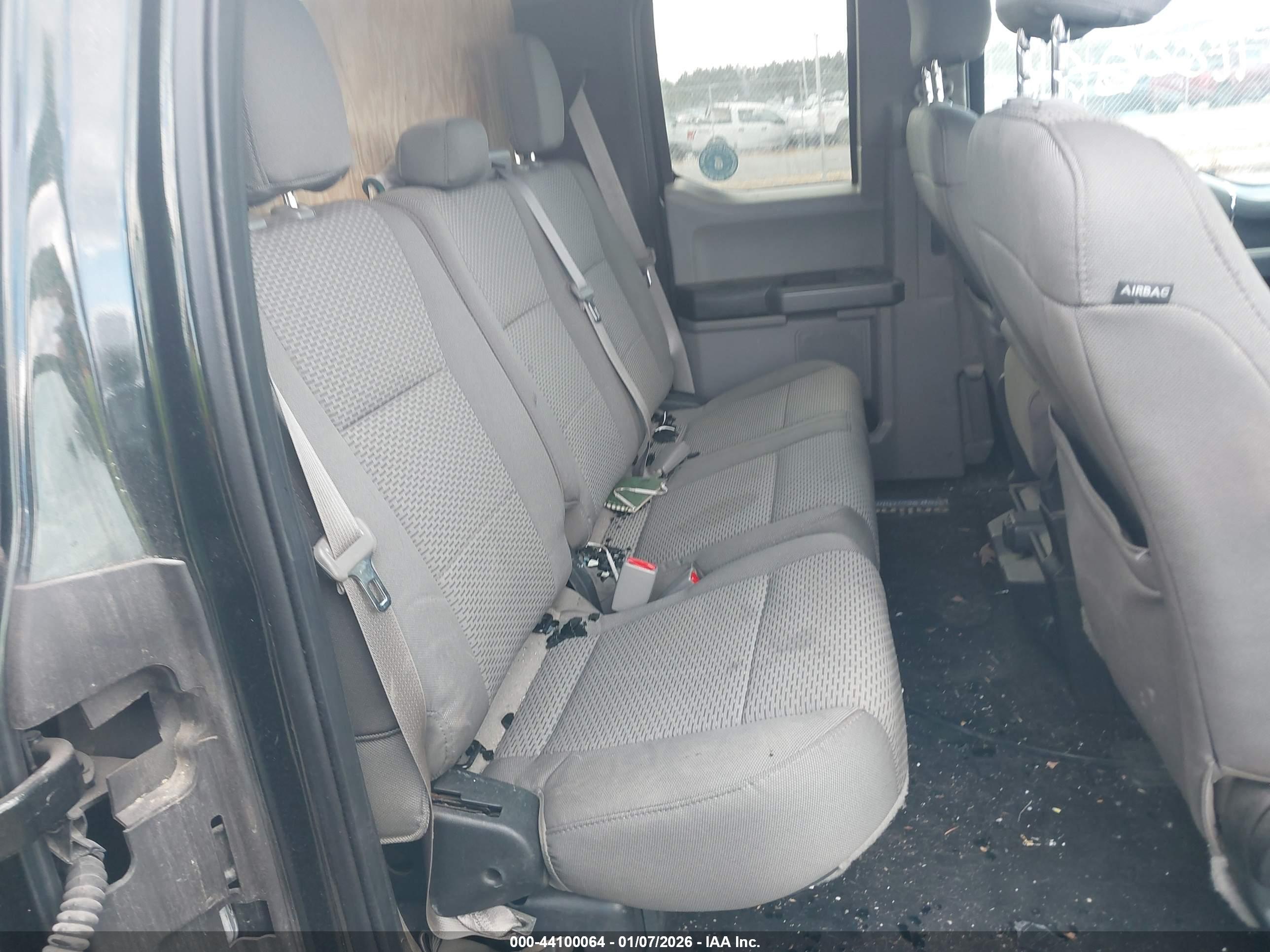 FORD F-150 image 8