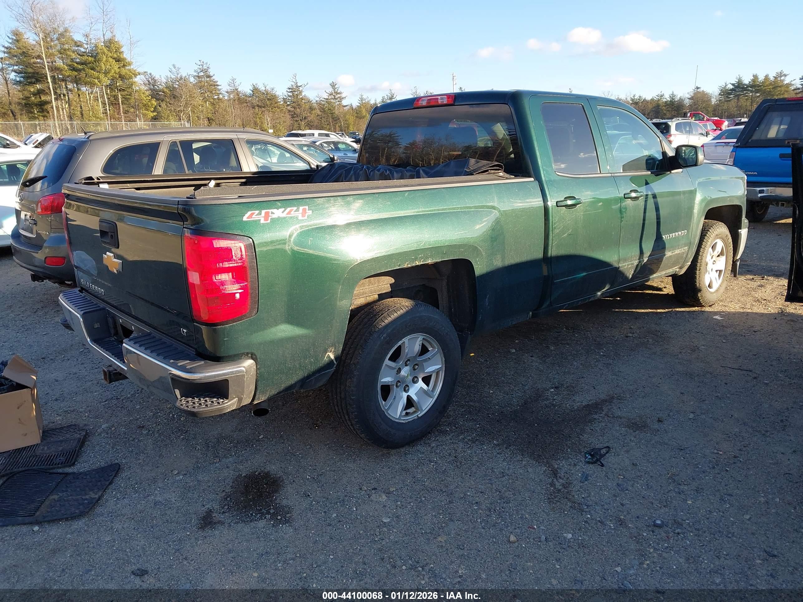 CHEVROLET SILVERADO image 4