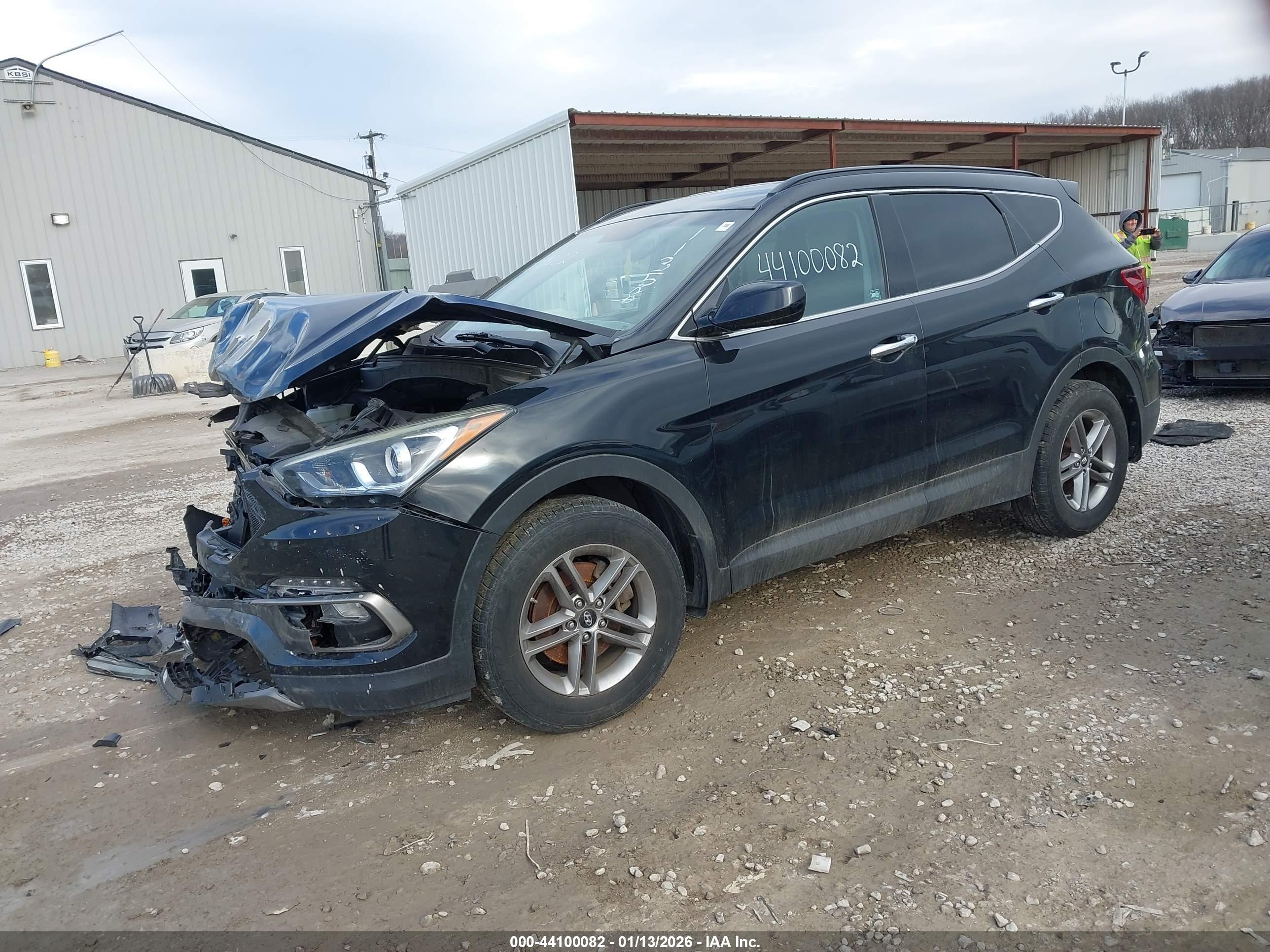 HYUNDAI SANTA image 2