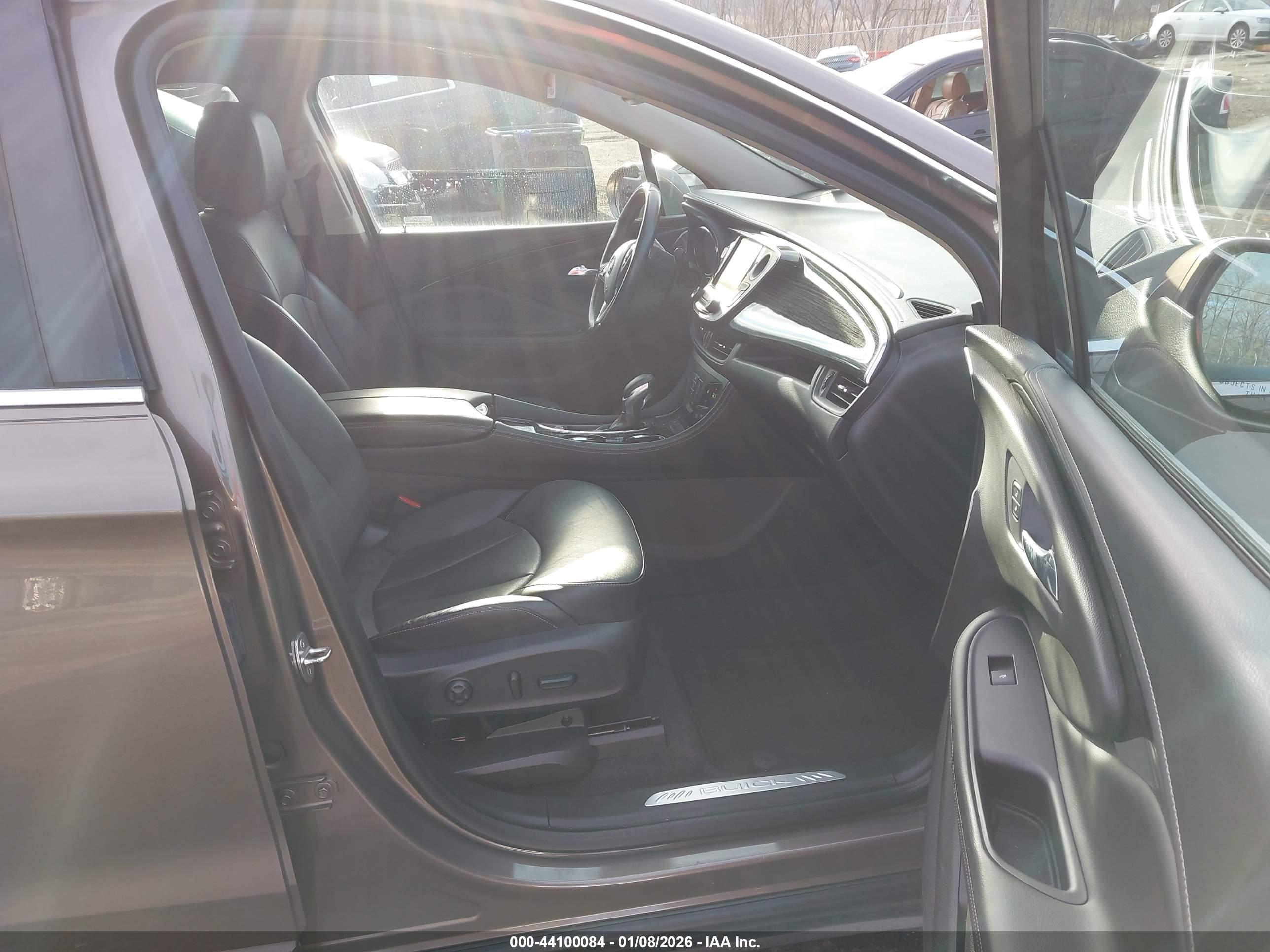 BUICK ENVISION image 5