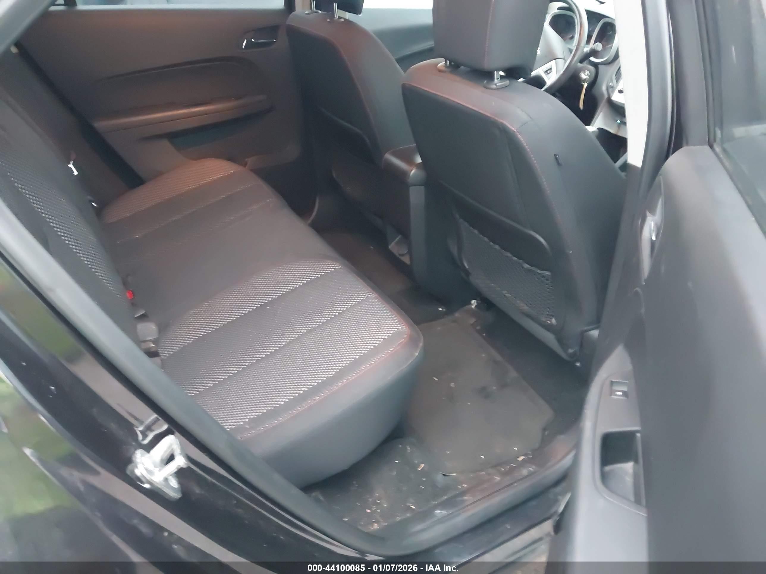 CHEVROLET EQUINOX image 8