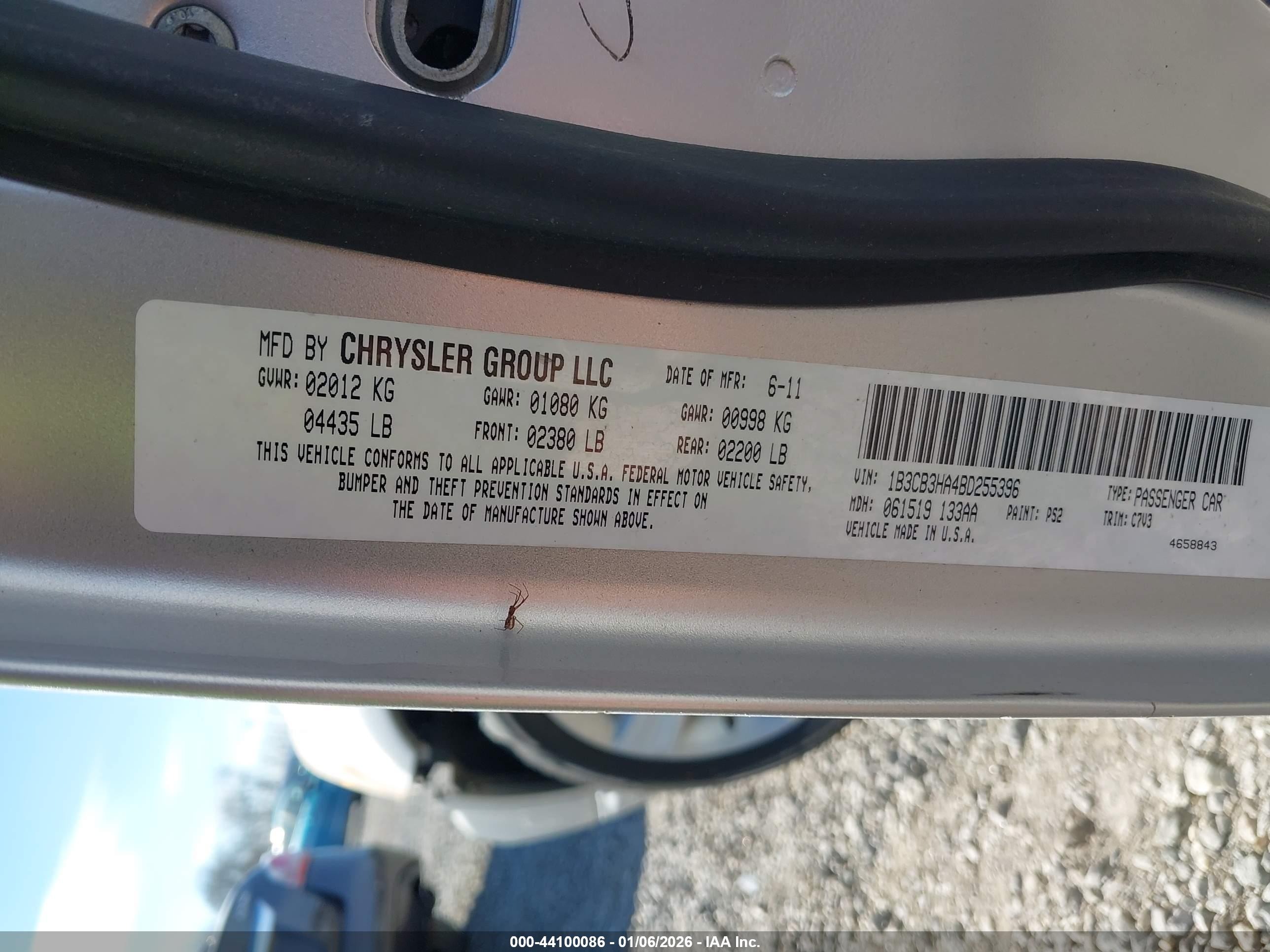 DODGE CALIBER image 9