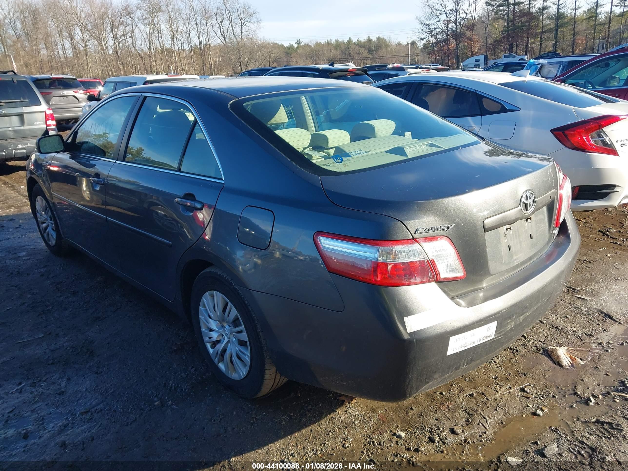 TOYOTA CAMRY image 3