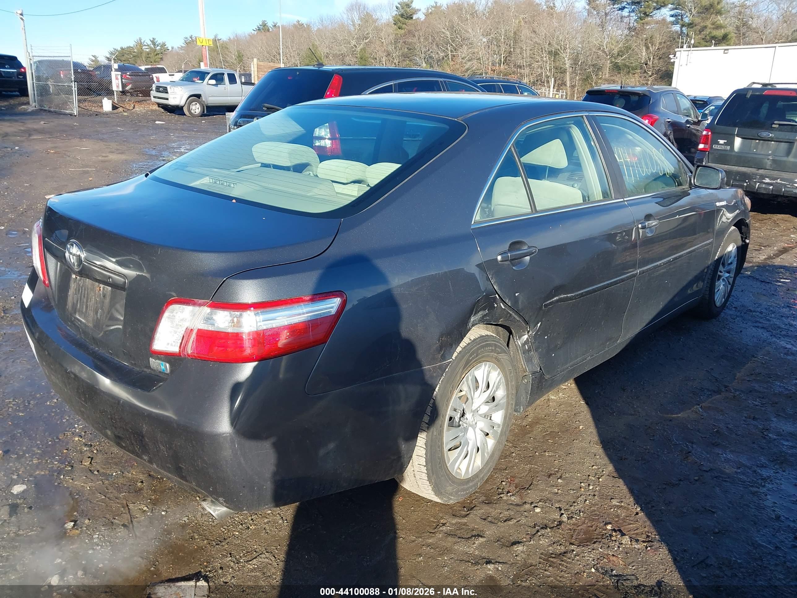TOYOTA CAMRY image 4