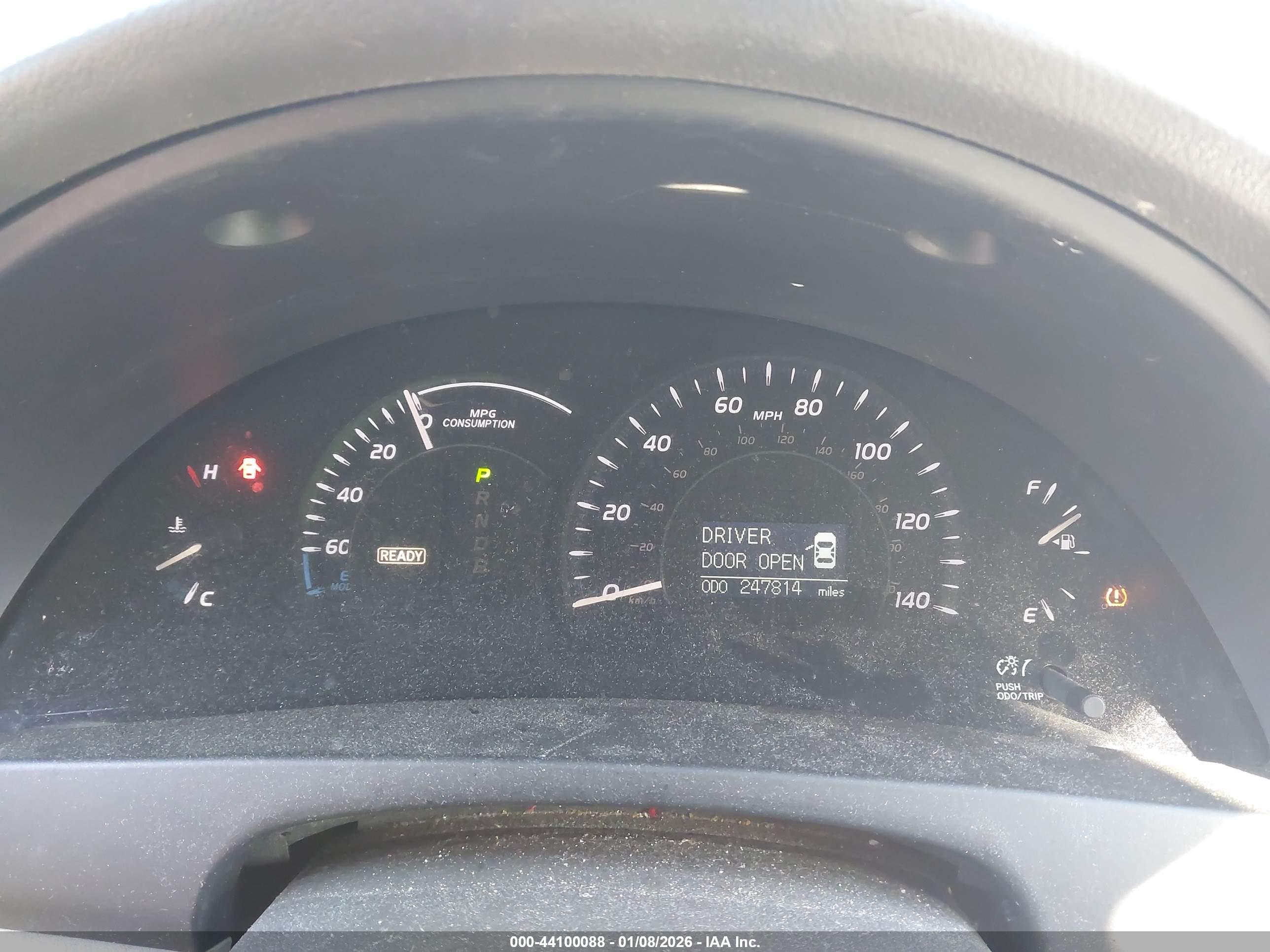 TOYOTA CAMRY image 7
