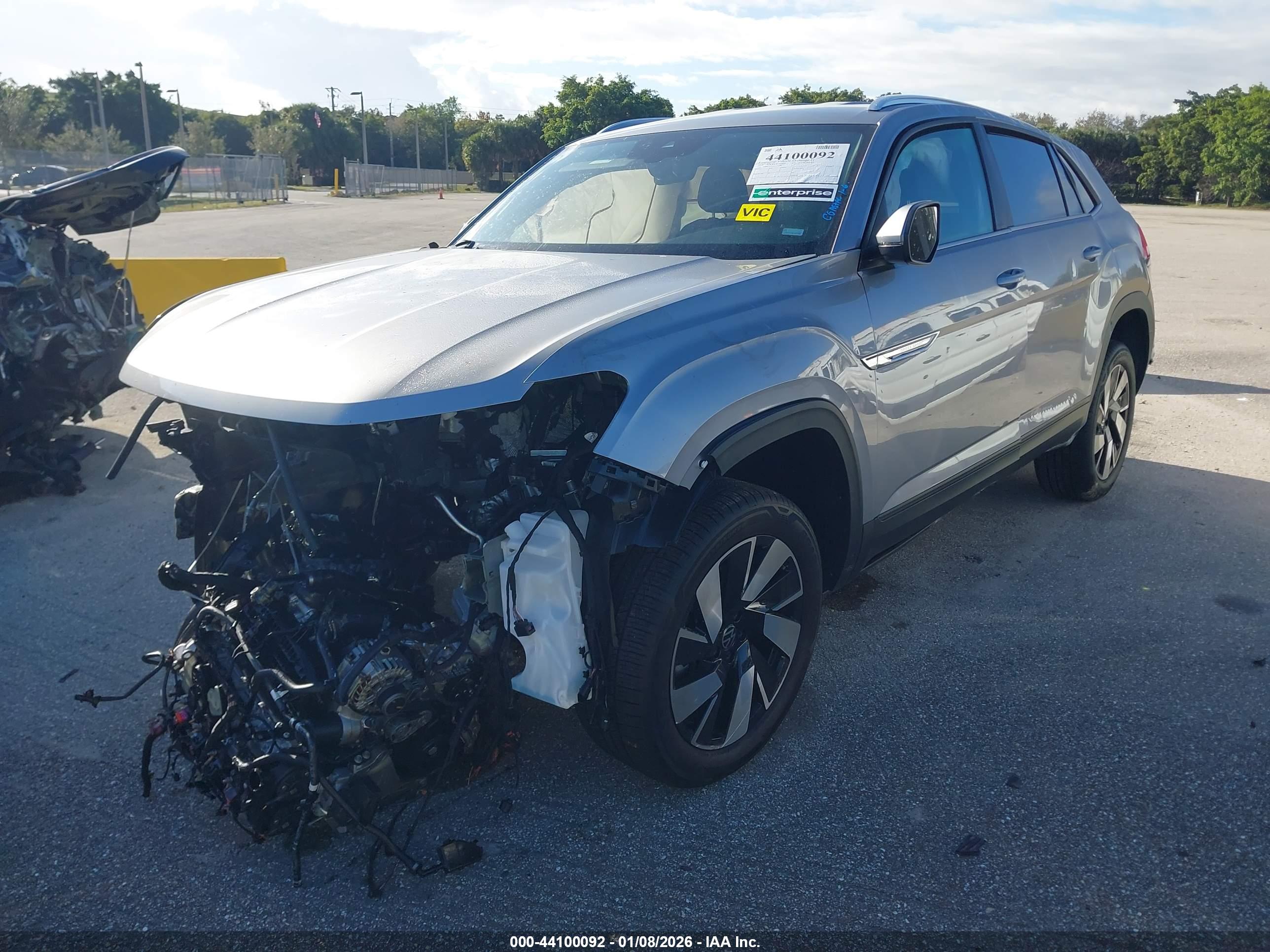 VOLKSWAGEN ATLAS image 2