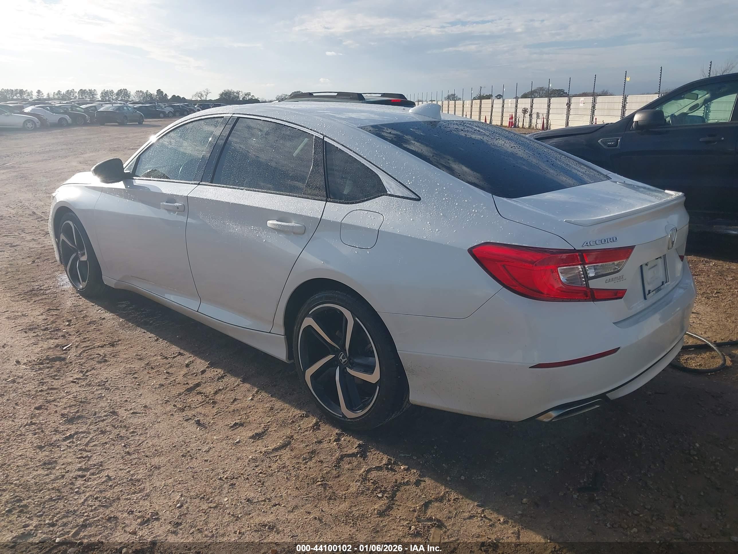HONDA ACCORD image 3