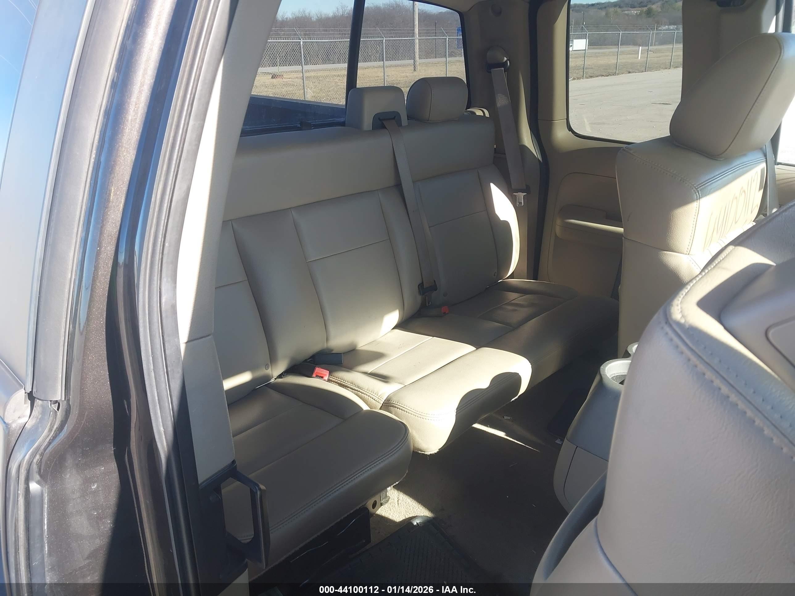 FORD F-150 image 8