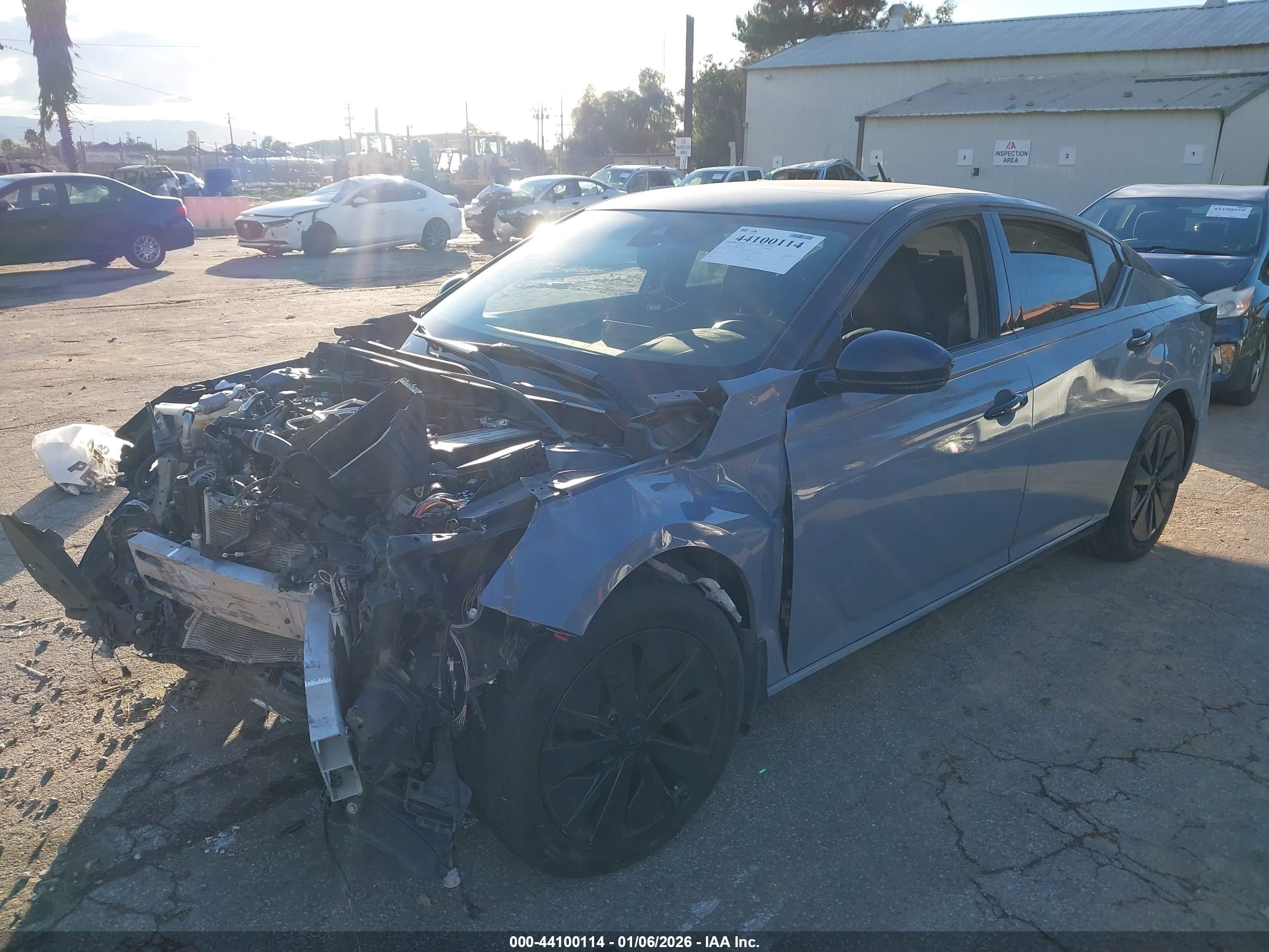 NISSAN ALTIMA image 2