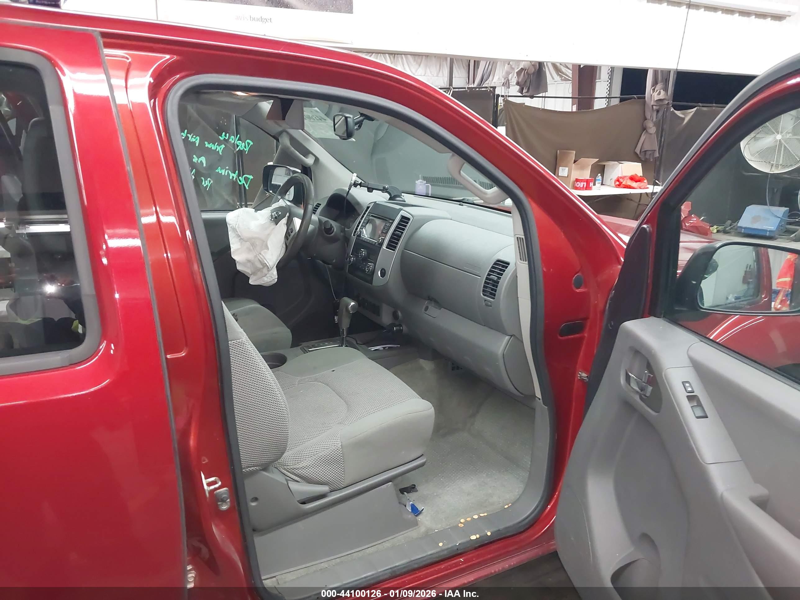 NISSAN FRONTIER image 5