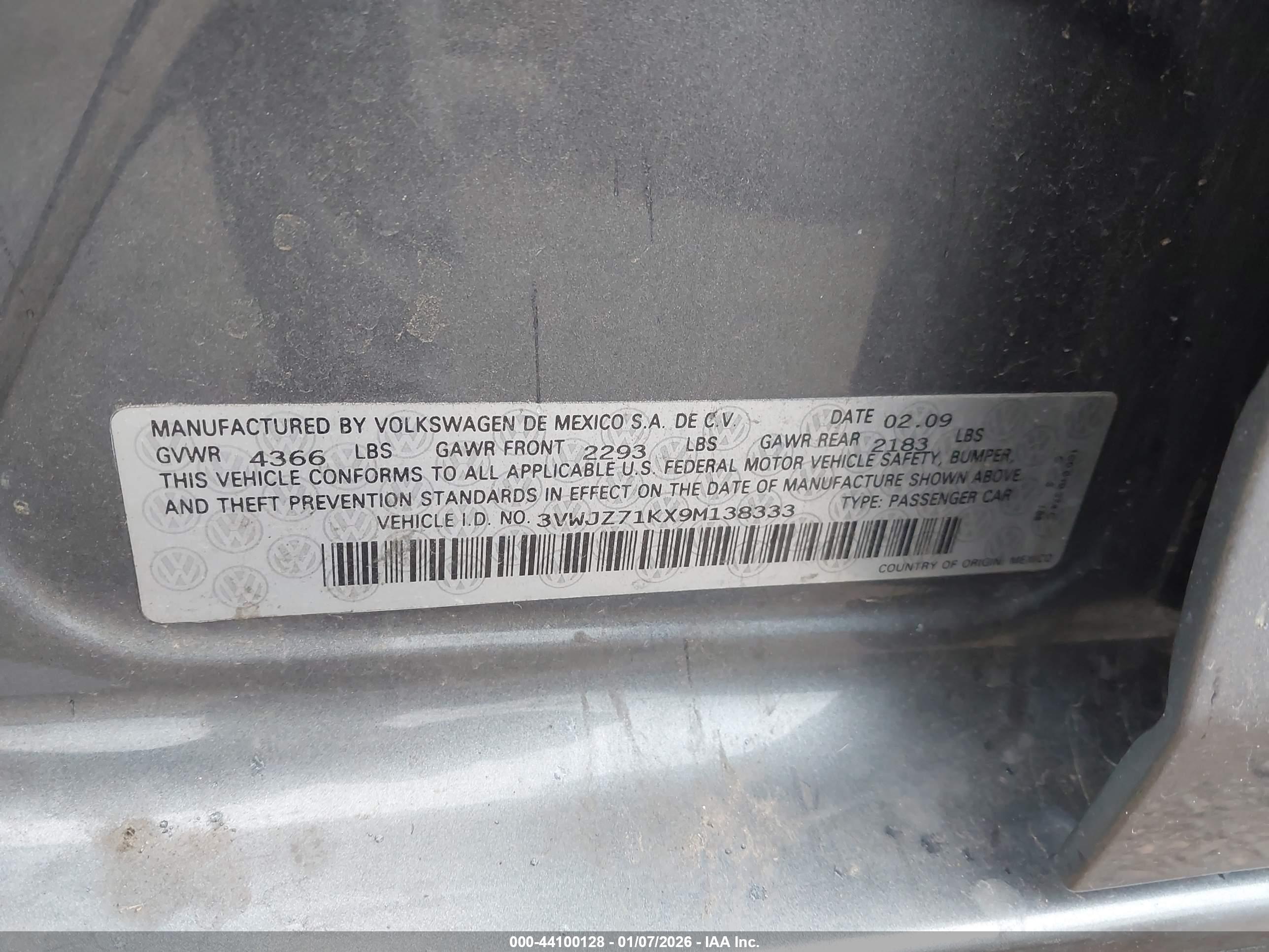 VOLKSWAGEN JETTA image 9