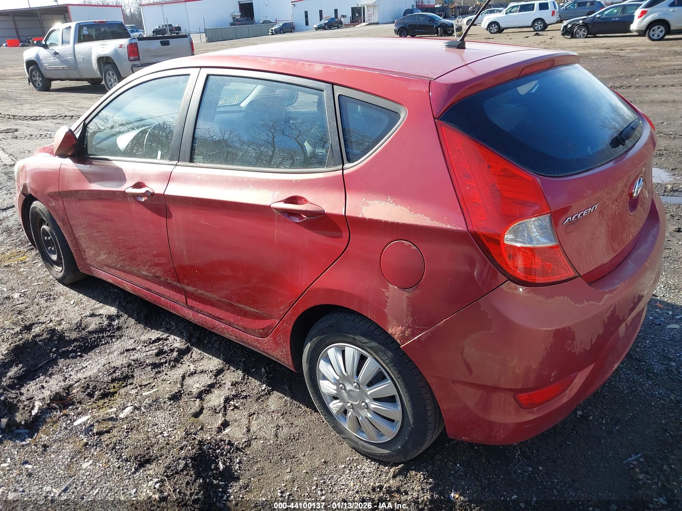 HYUNDAI ACCENT image 3