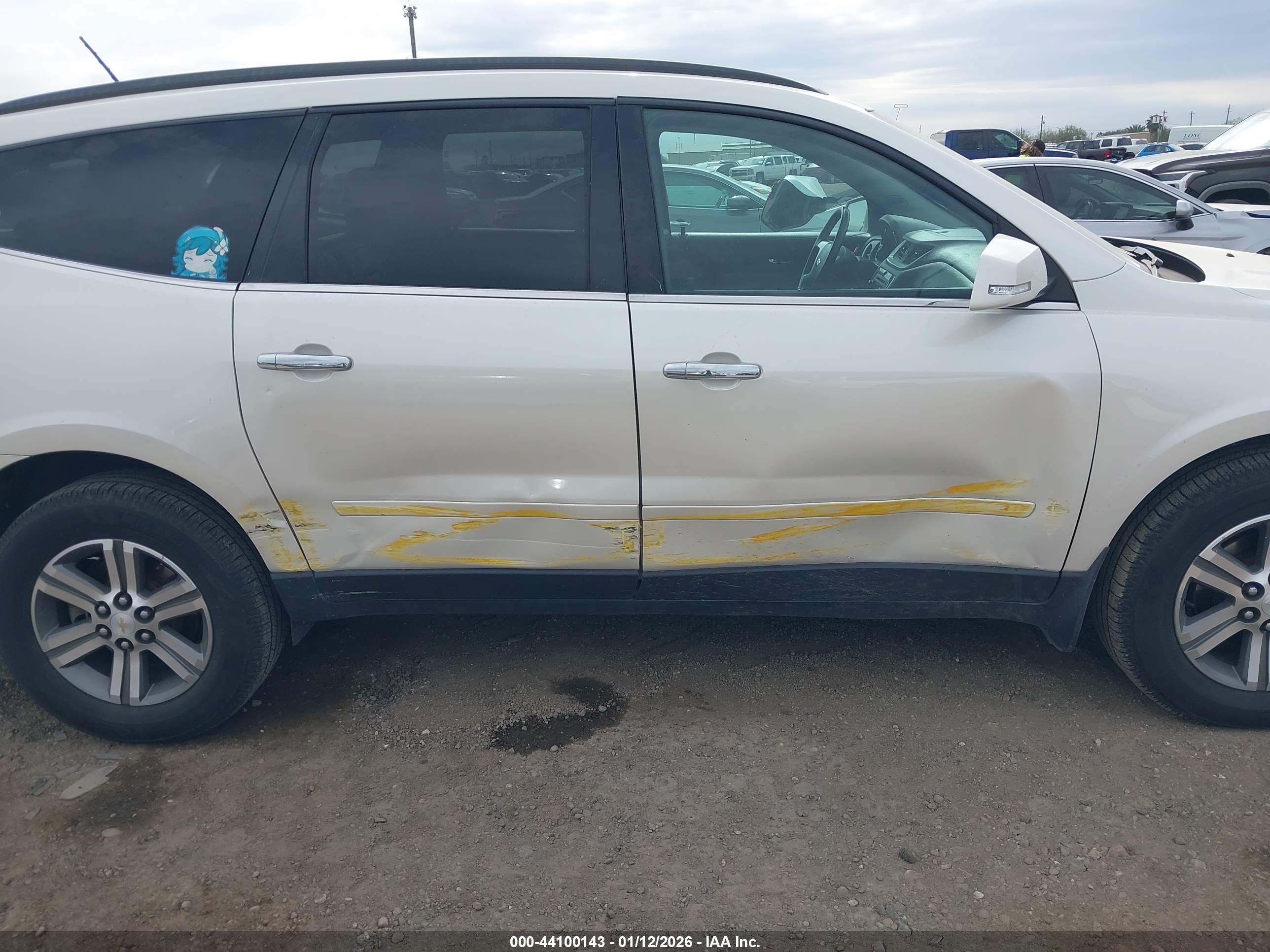 CHEVROLET TRAVERSE image 6