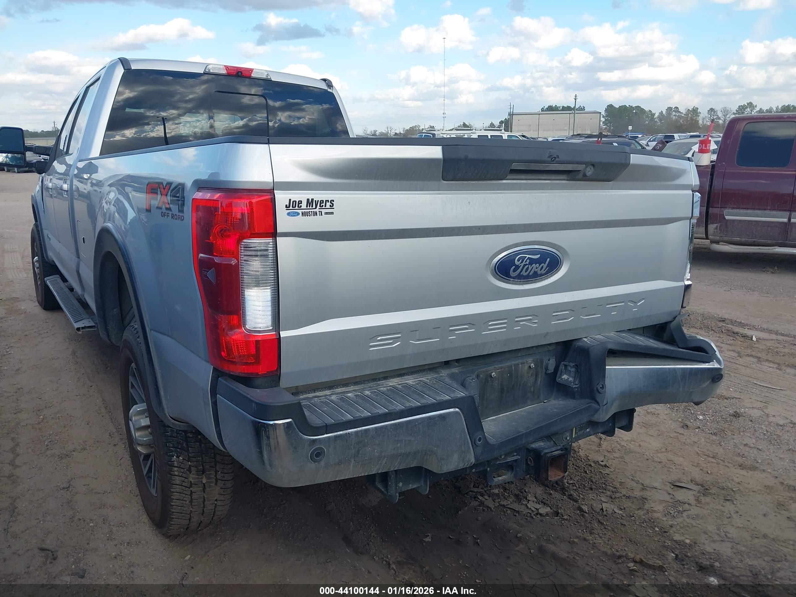 FORD F-350 image 3