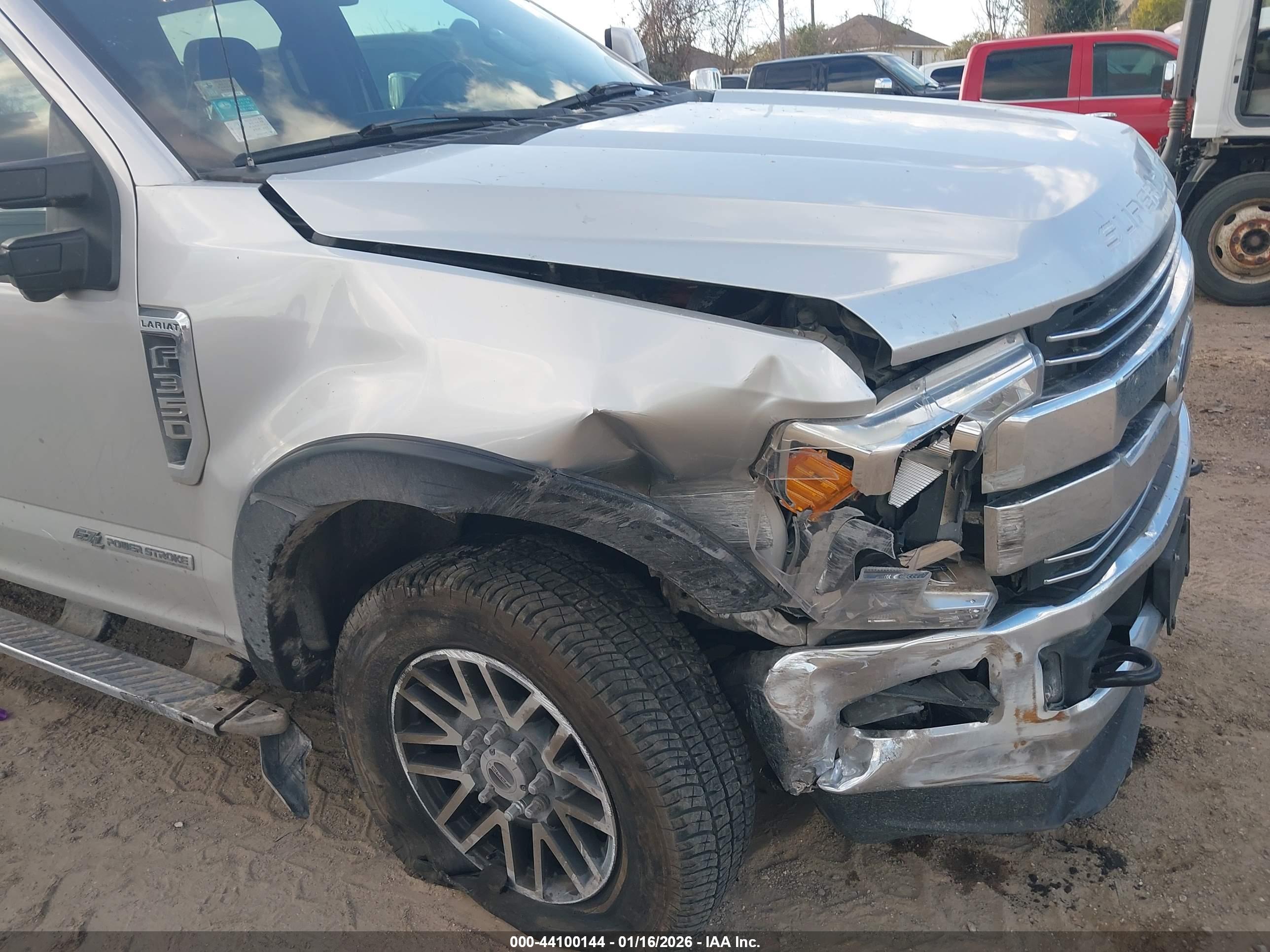 FORD F-350 image 6