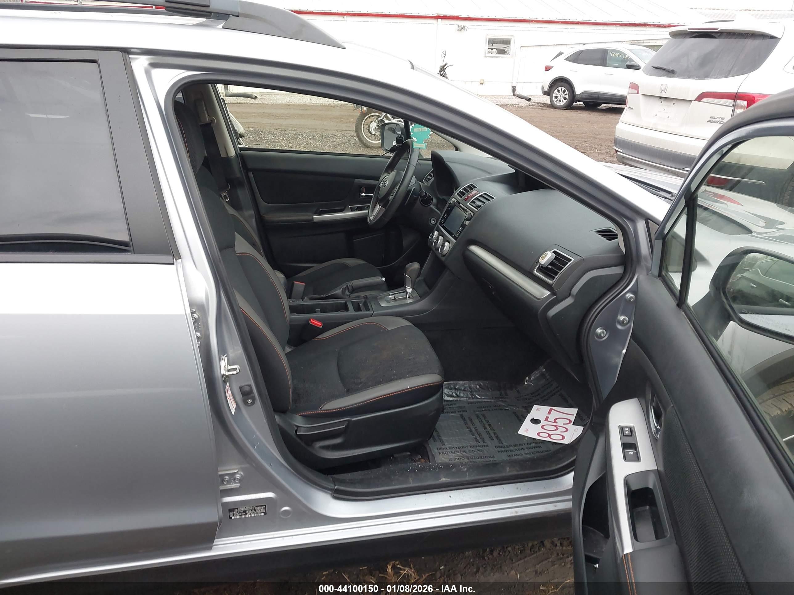 SUBARU CROSSTREK image 5
