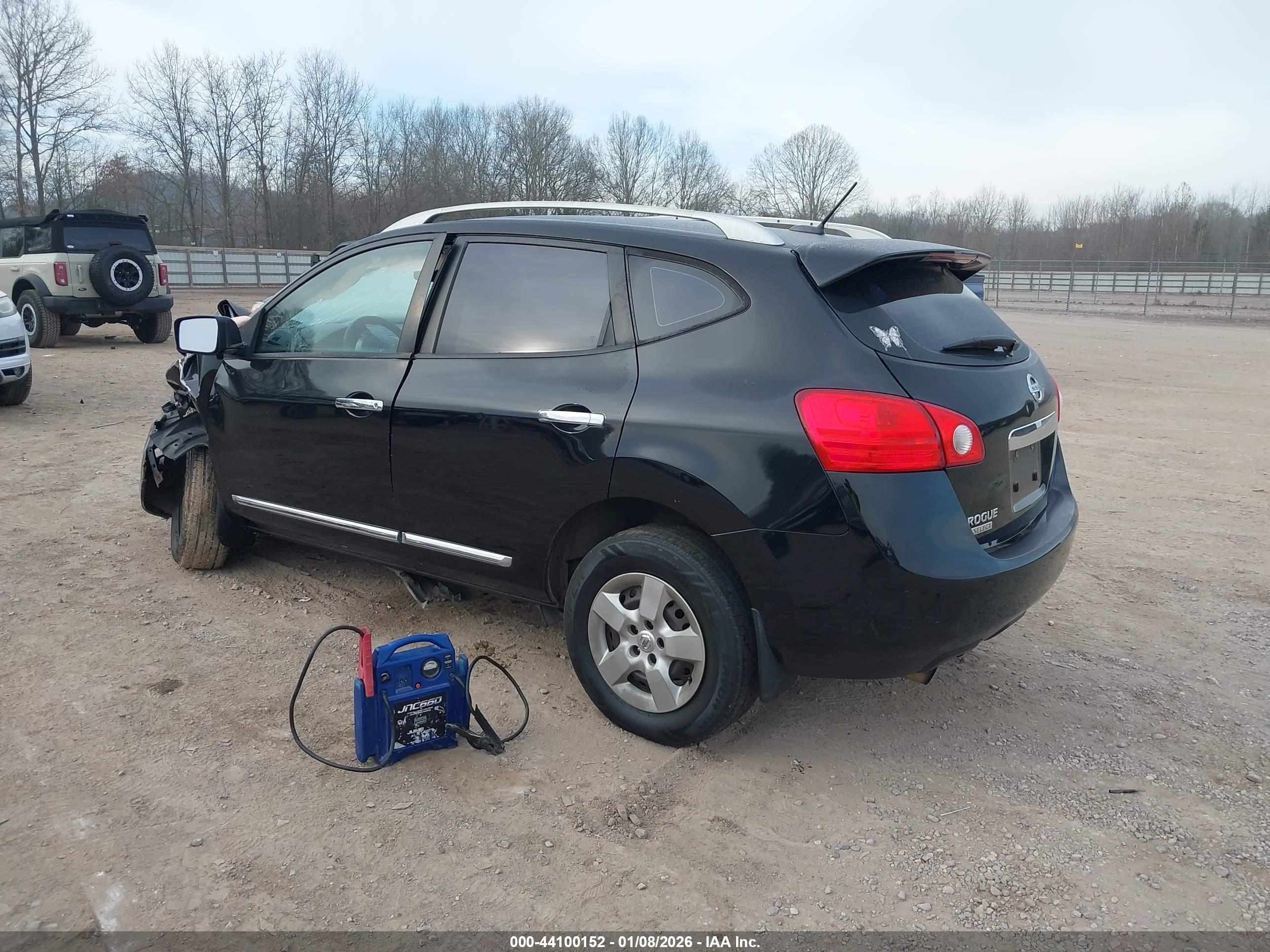 NISSAN ROGUE image 3