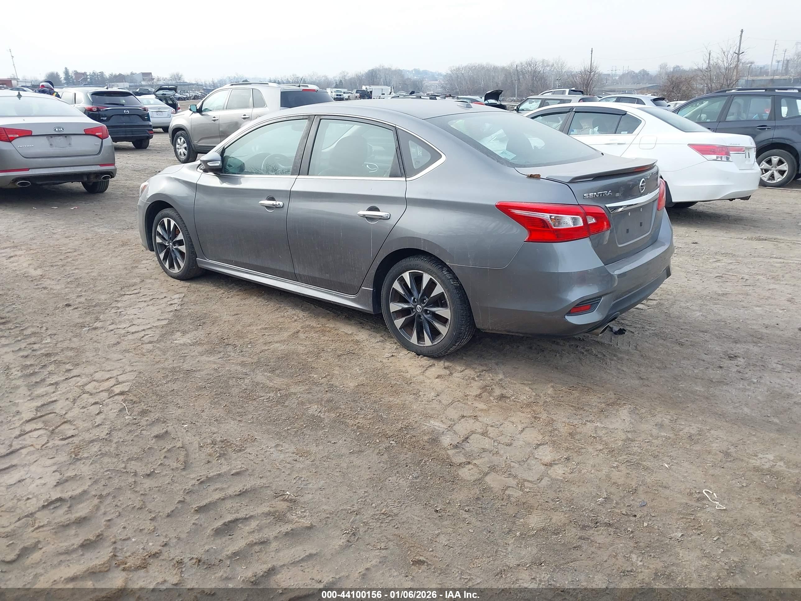 NISSAN SENTRA image 3