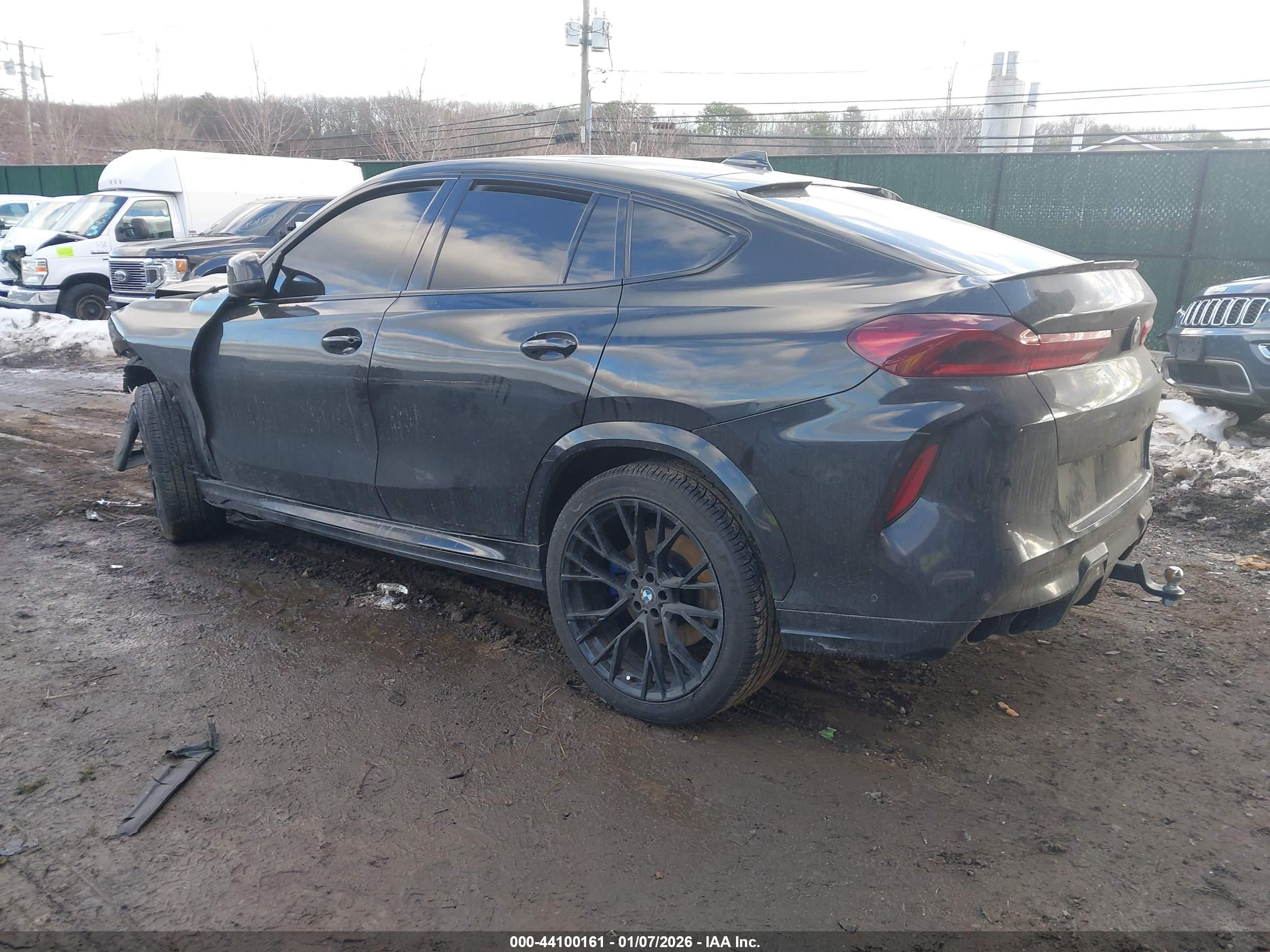 BMW X6 image 3