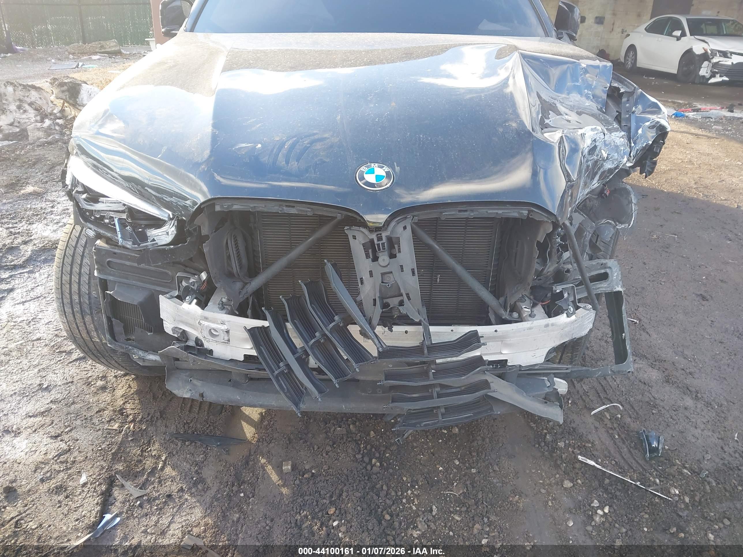 BMW X6 image 6
