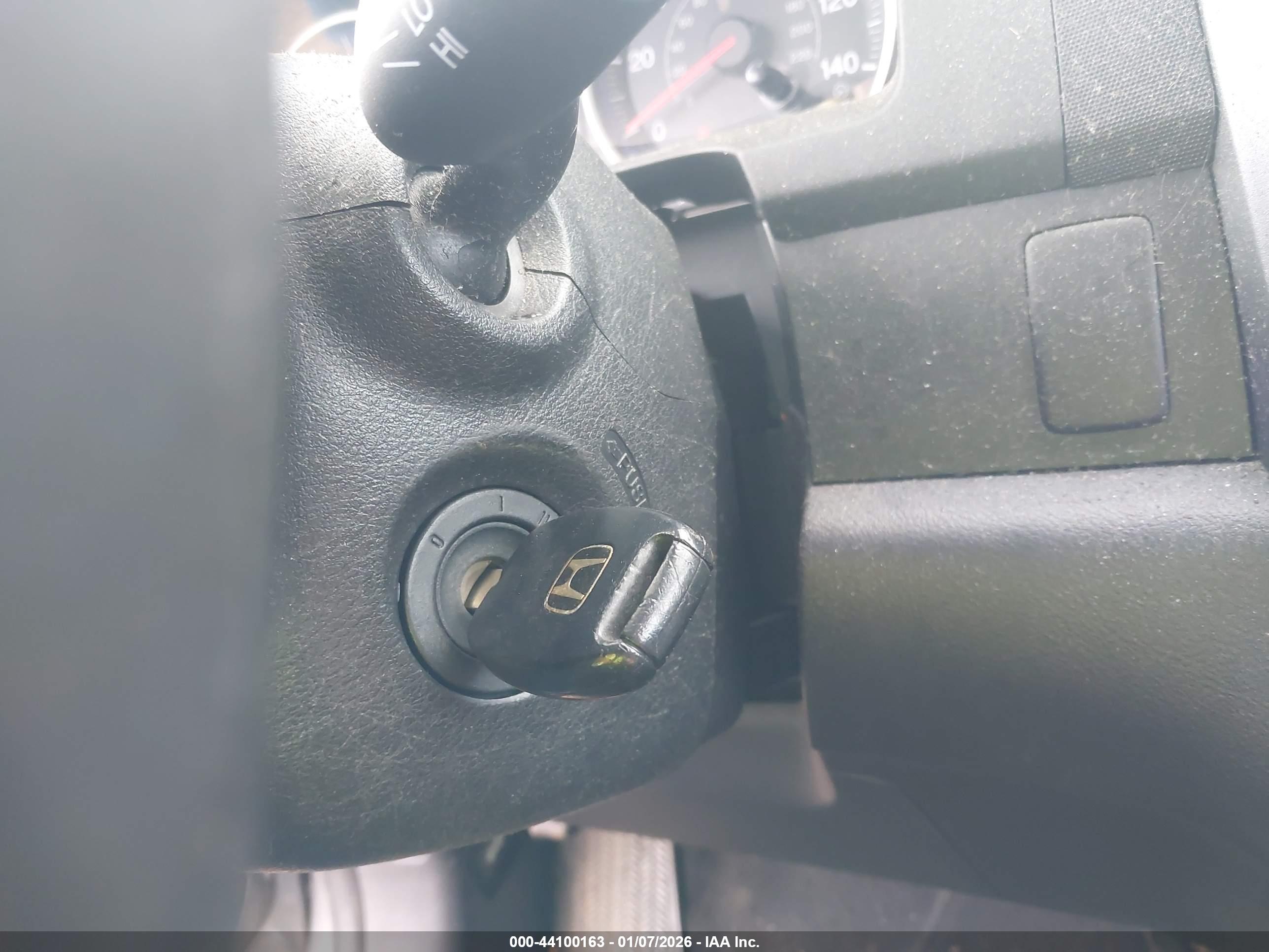 HONDA CR-V image 11