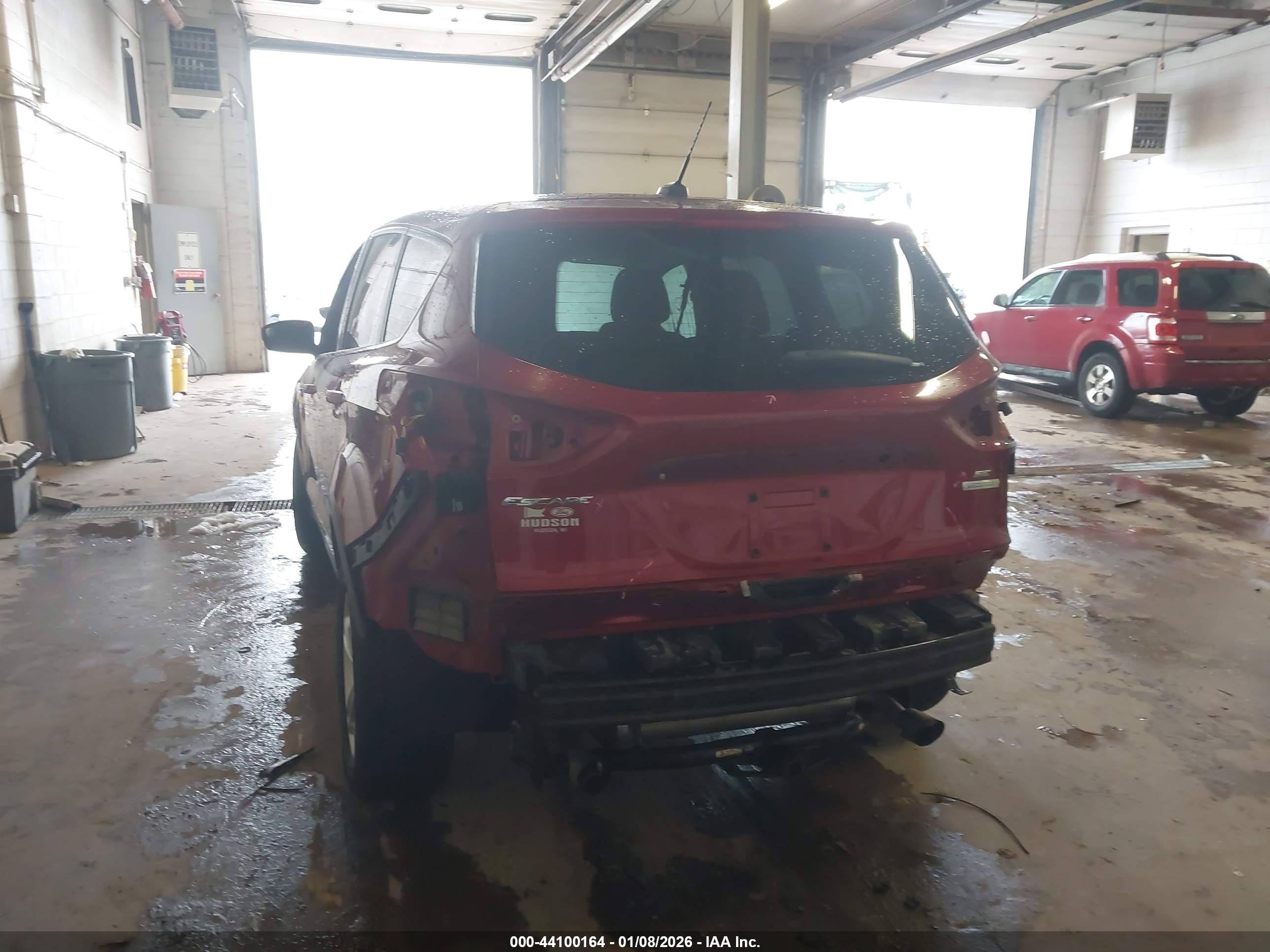 FORD ESCAPE image 6