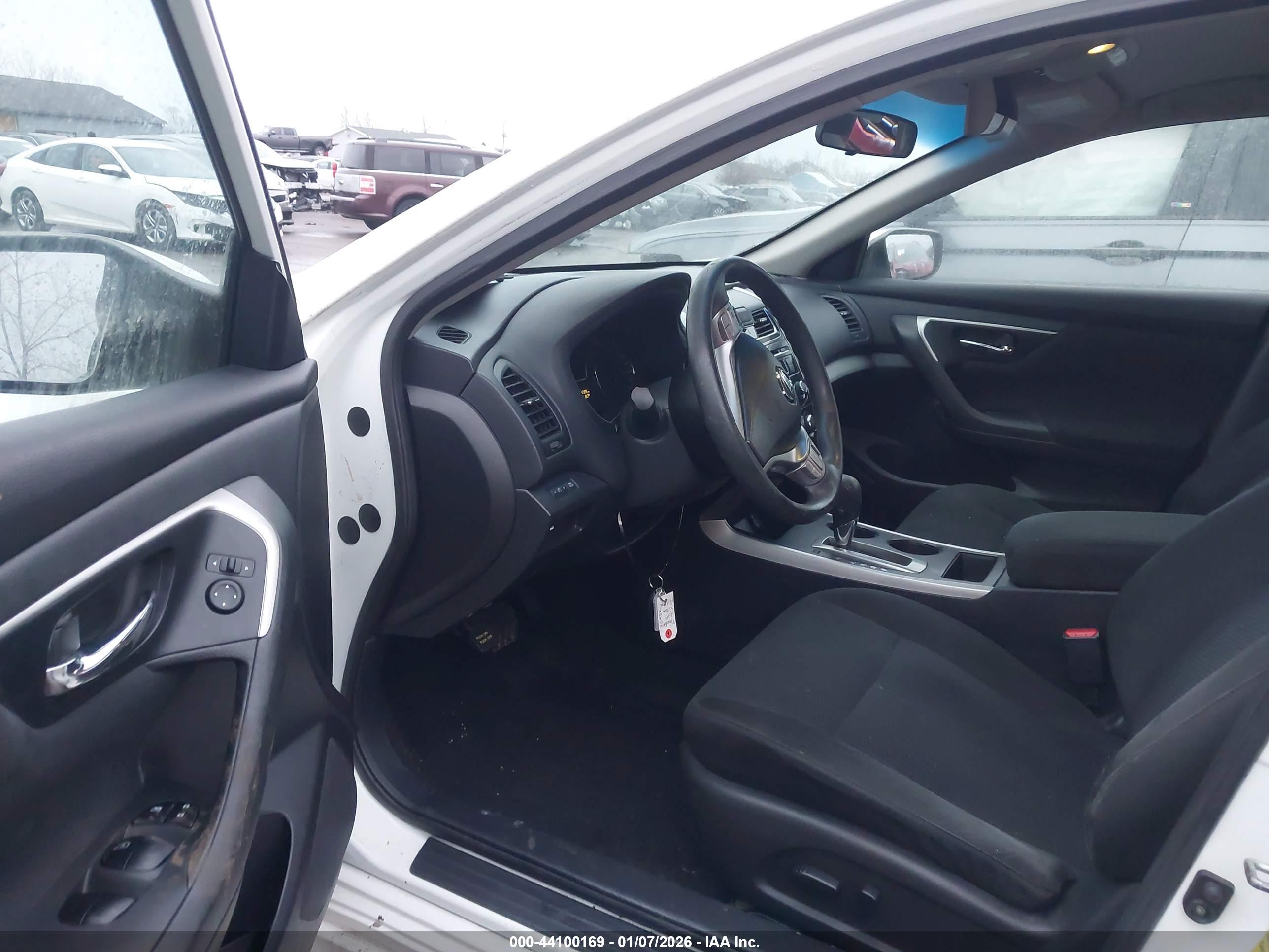 NISSAN ALTIMA image 5