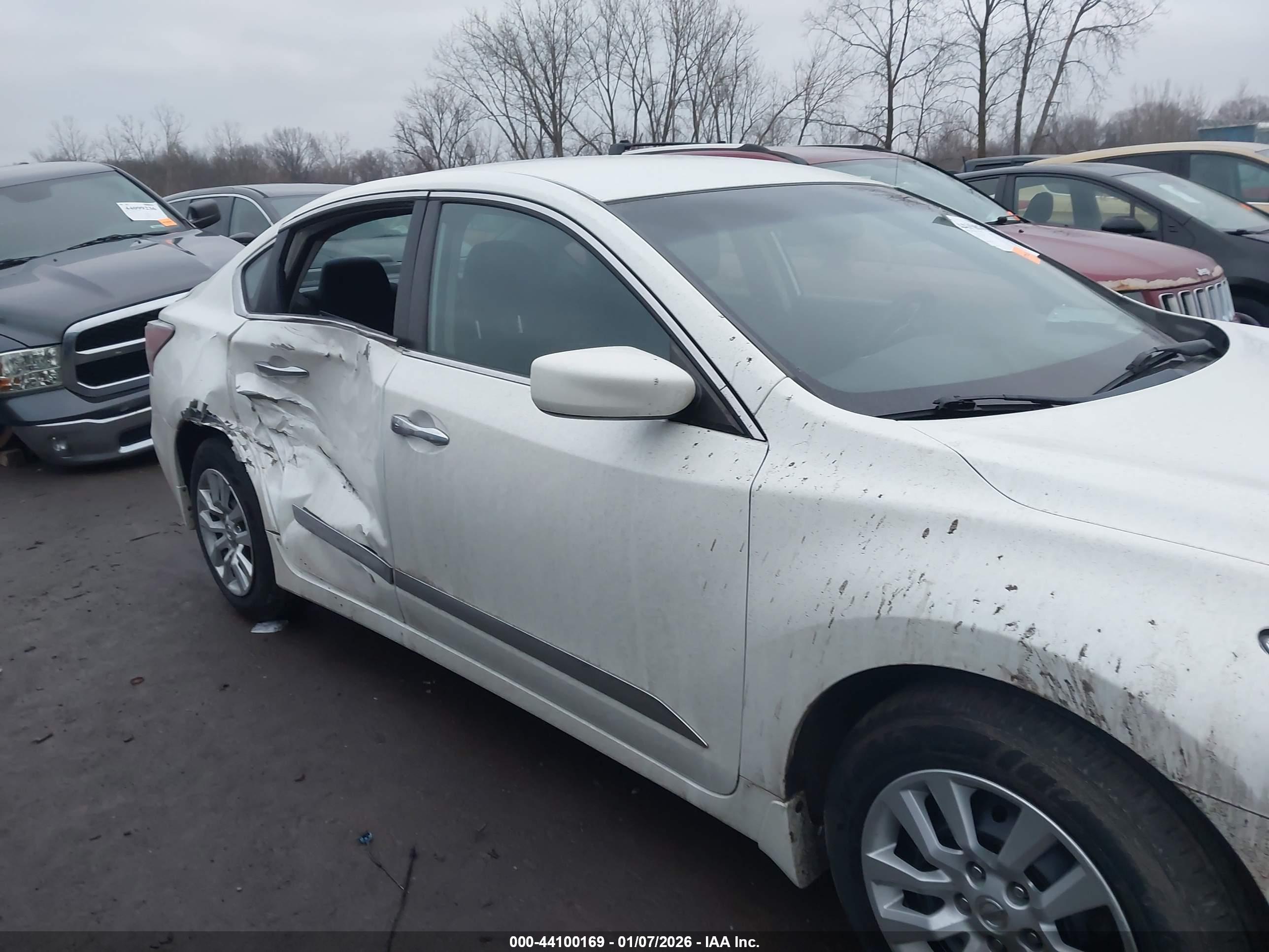 NISSAN ALTIMA image 6