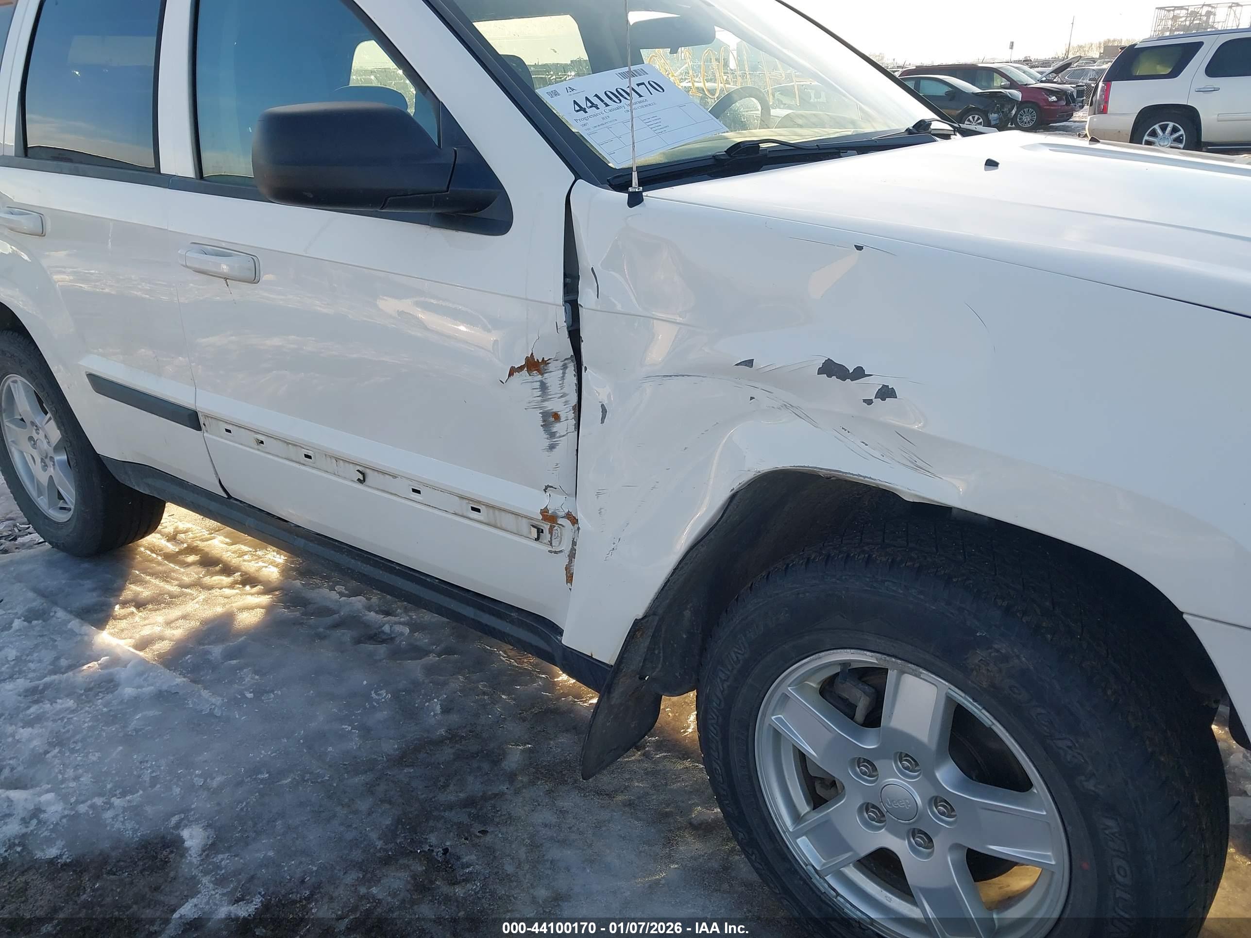 JEEP GRAND image 6