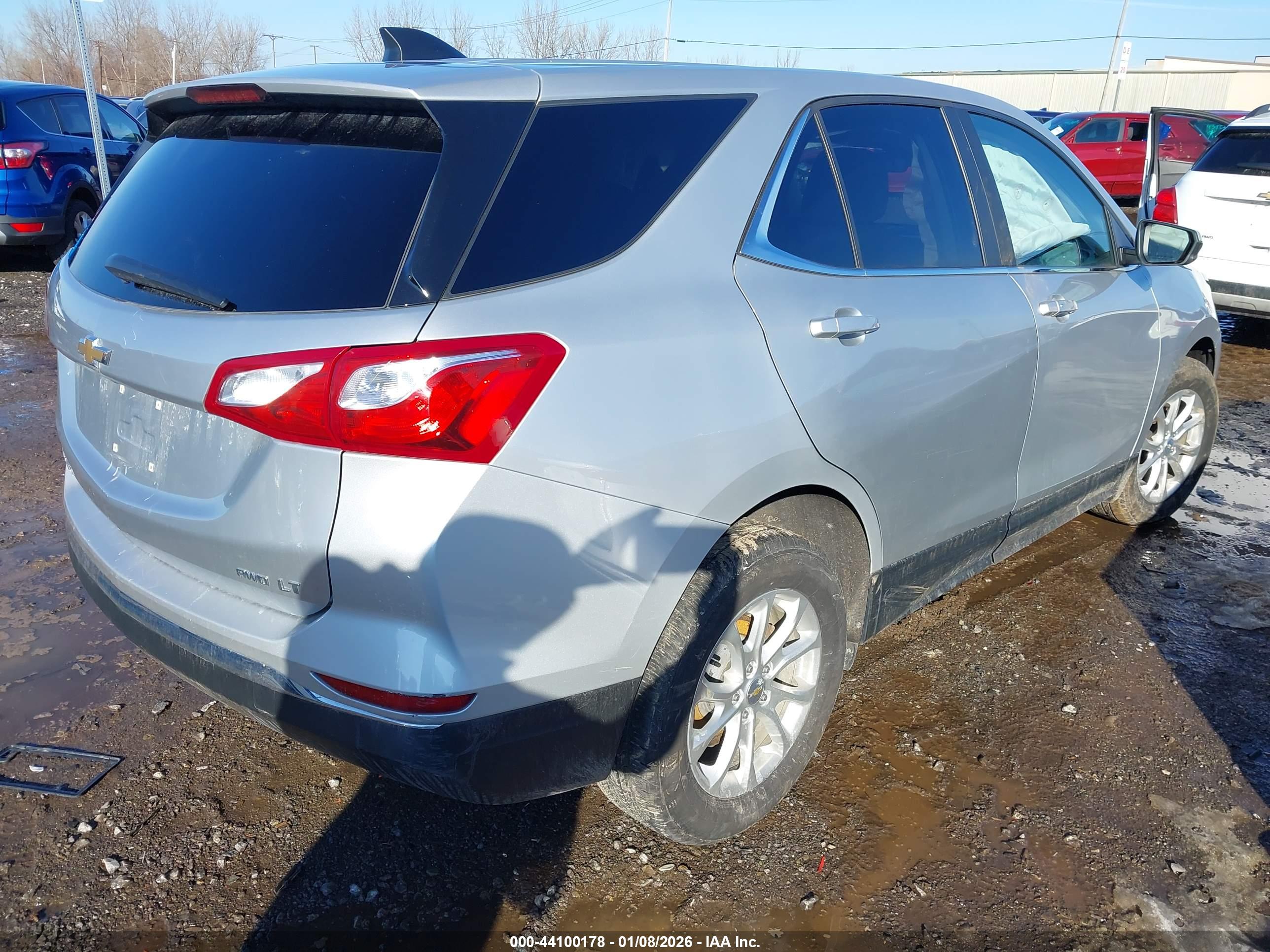 CHEVROLET EQUINOX image 4