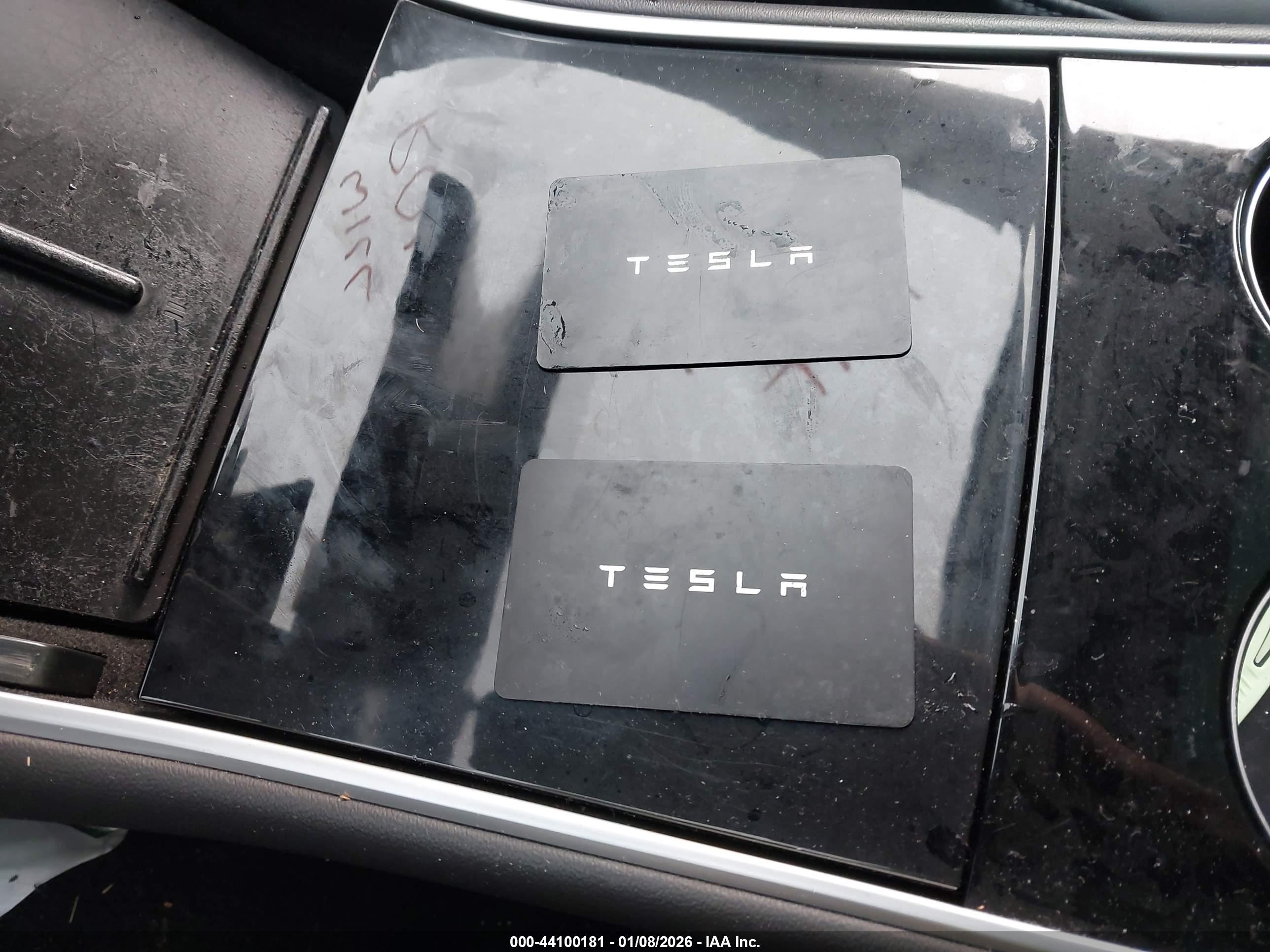 TESLA MODEL image 11