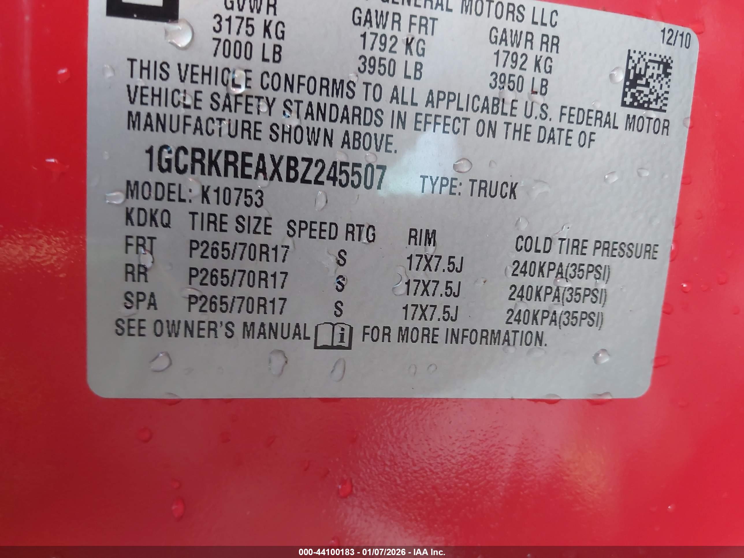 CHEVROLET SILVERADO image 9