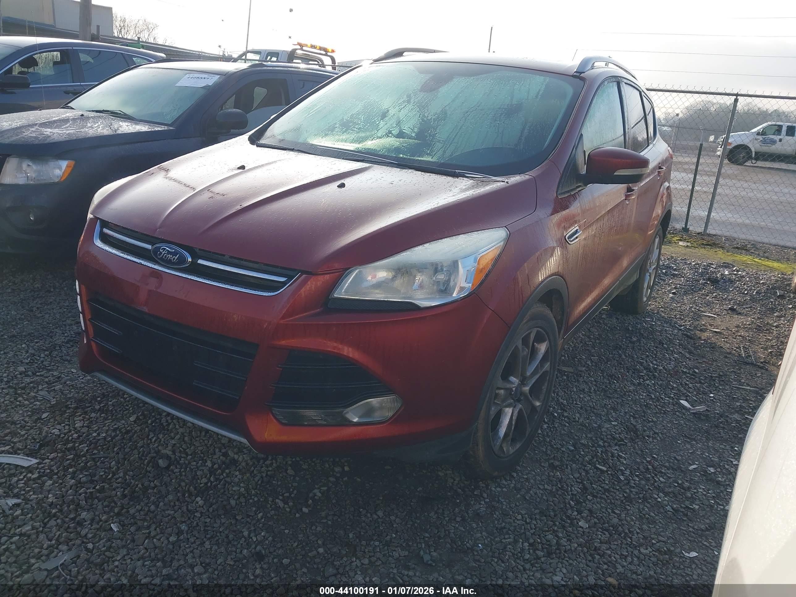 FORD ESCAPE image 2