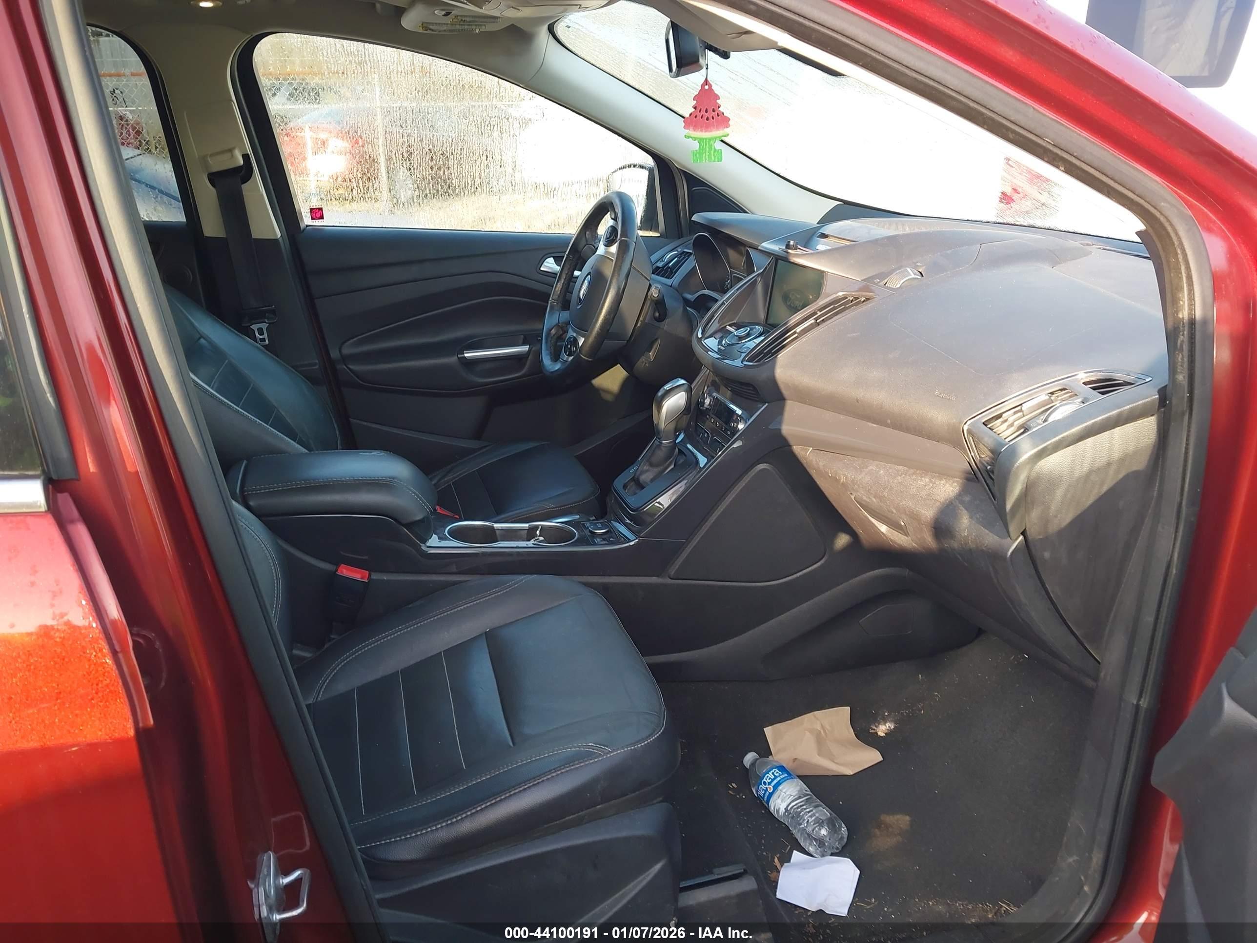 FORD ESCAPE image 5