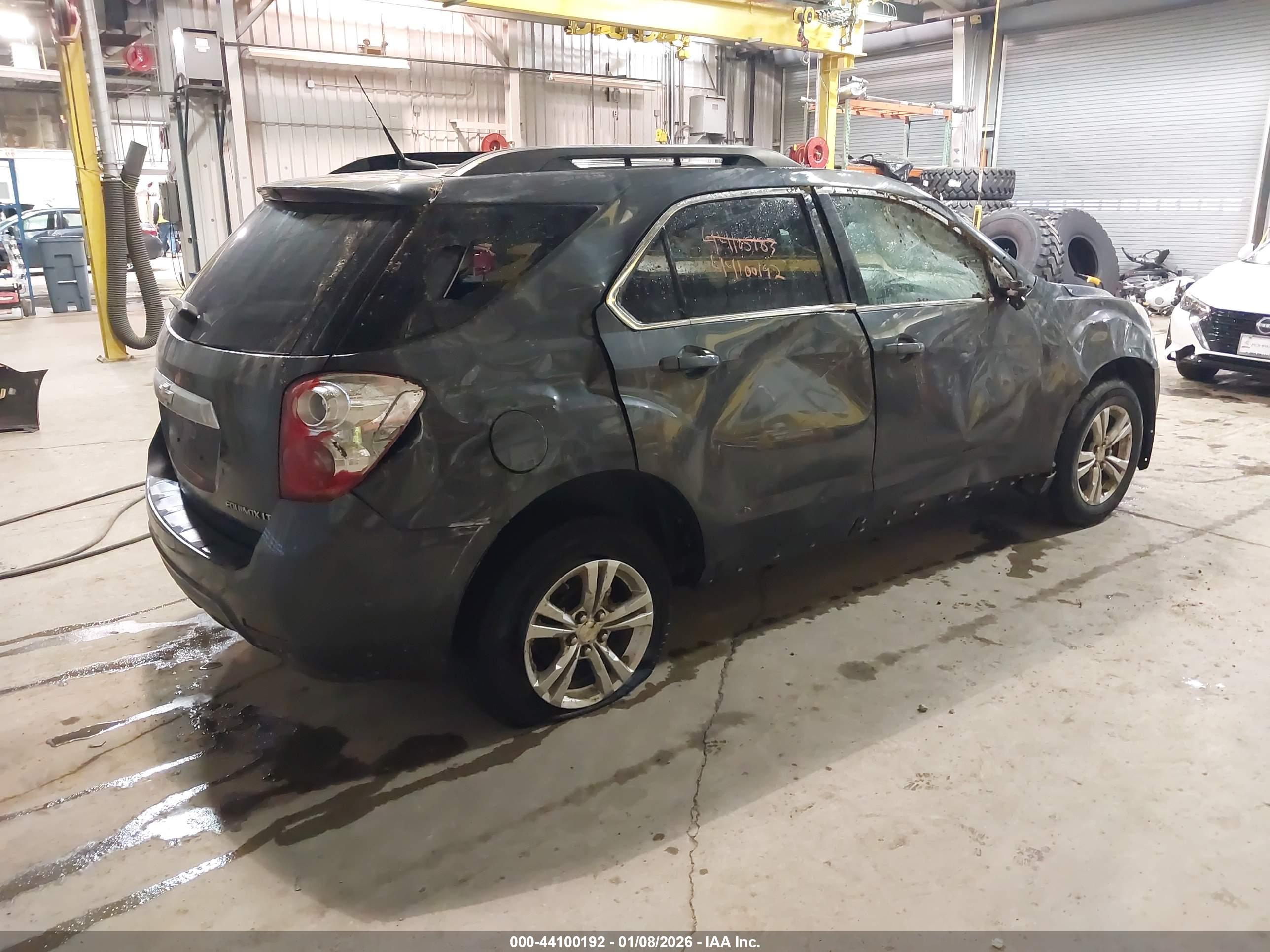 CHEVROLET EQUINOX image 4