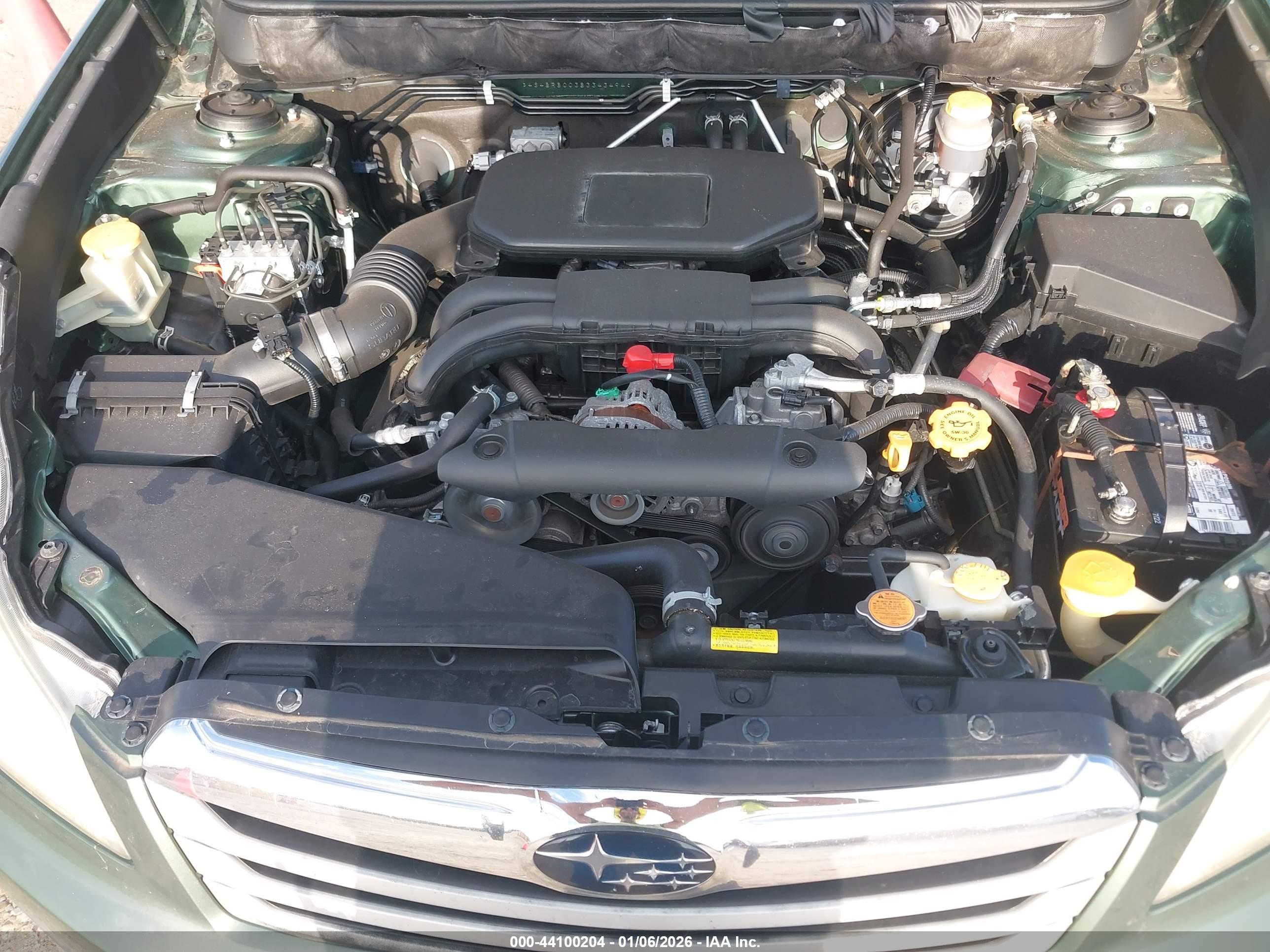 SUBARU OUTBACK image 10