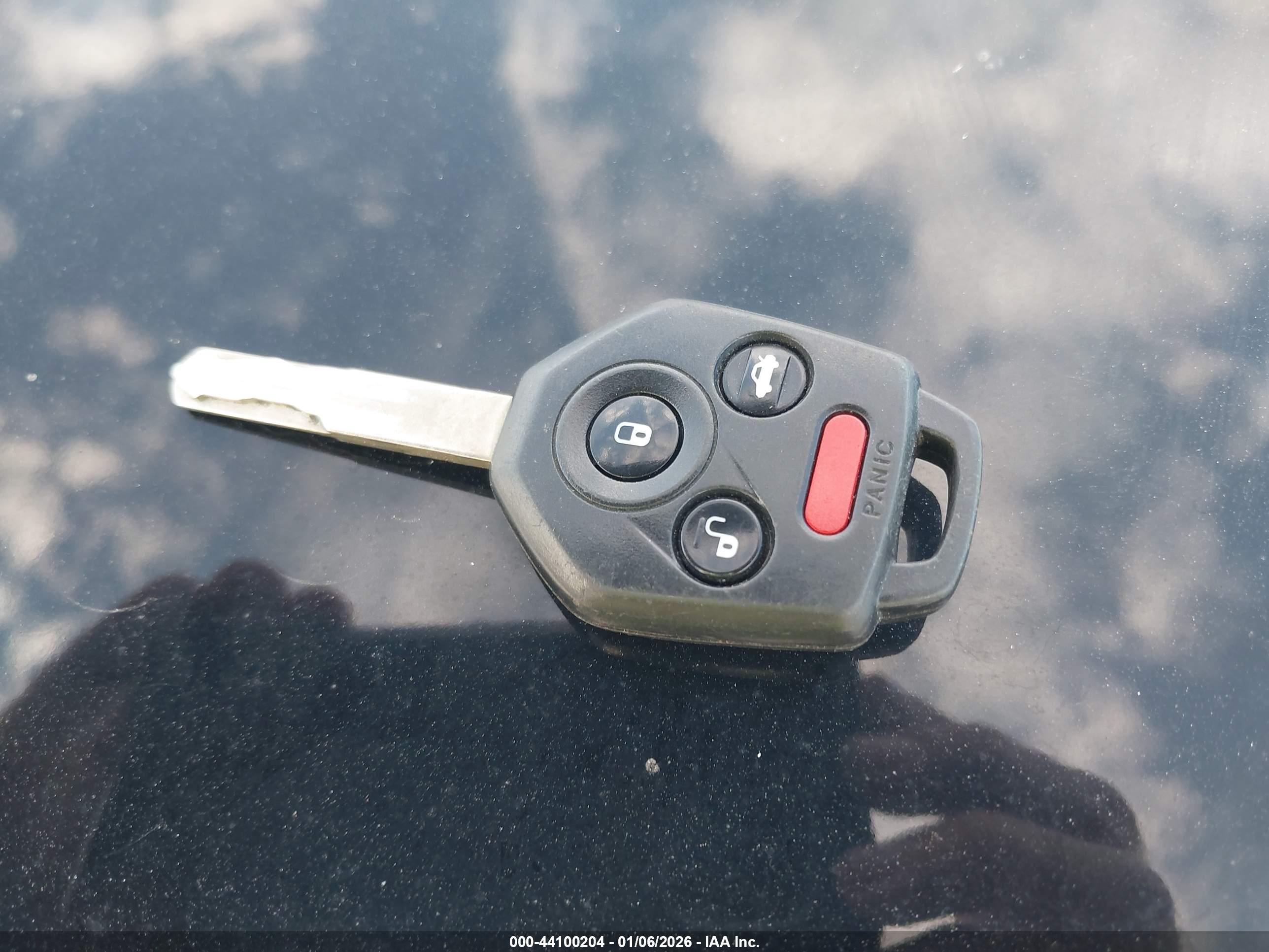 SUBARU OUTBACK image 11