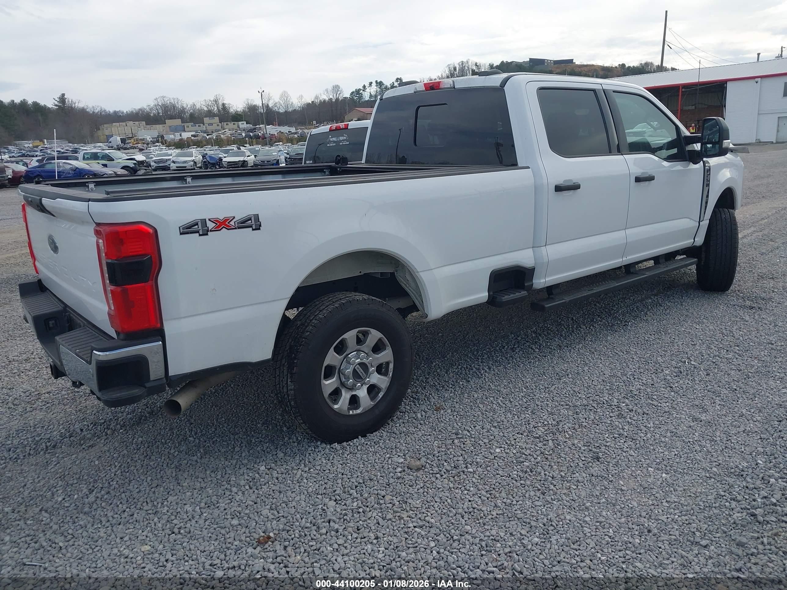 FORD F-250 image 4