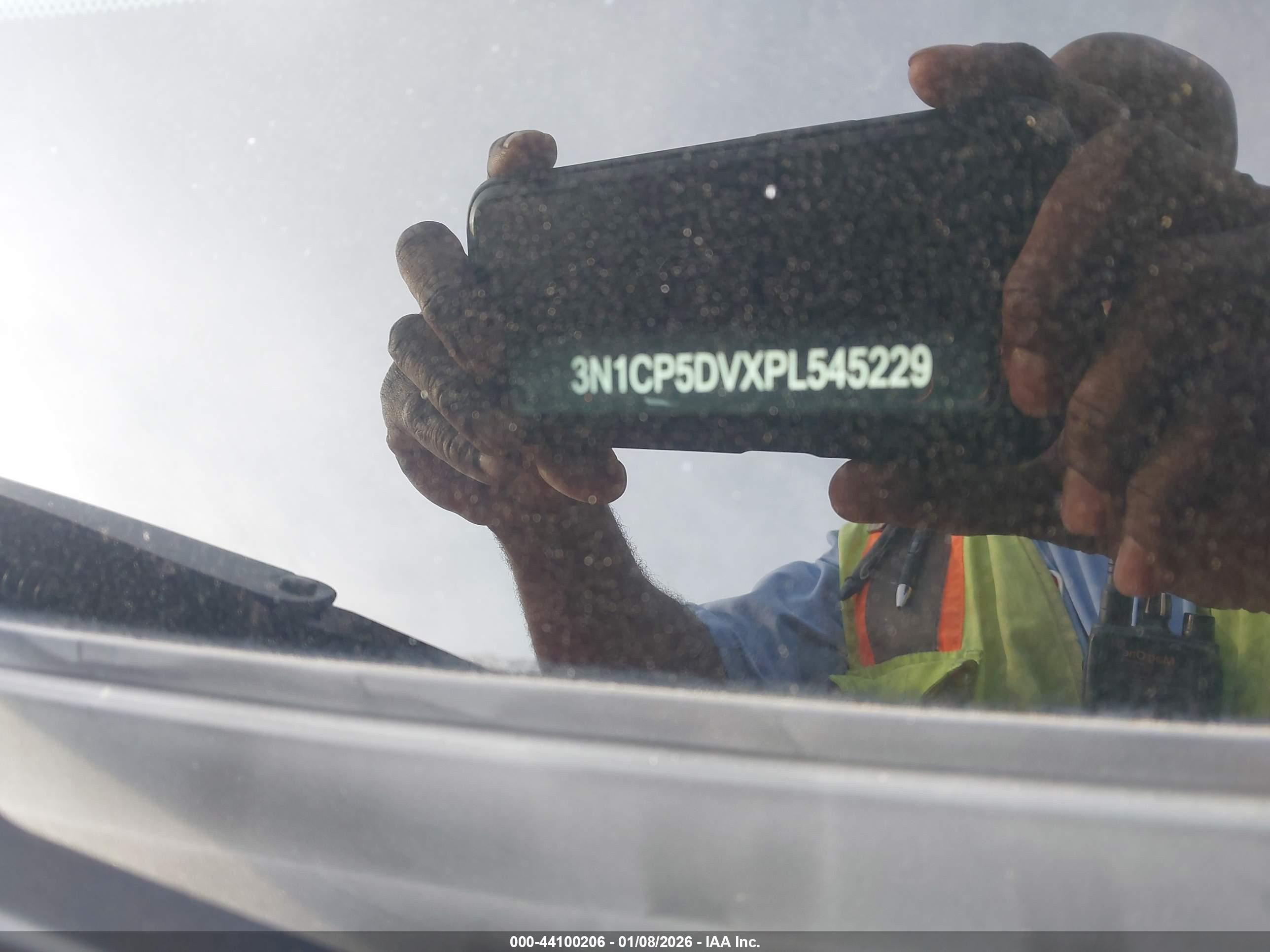 NISSAN KICKS image 9