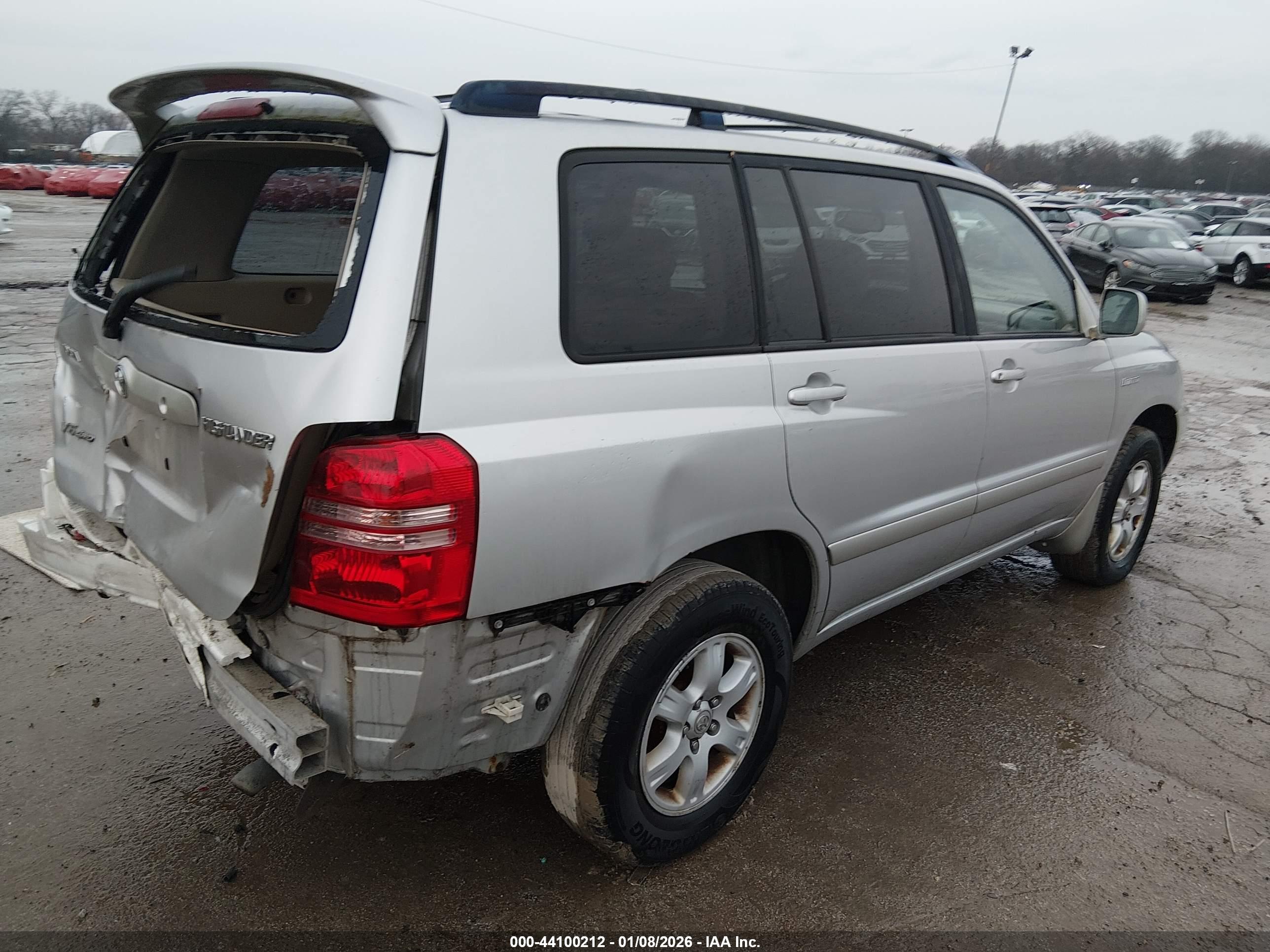 TOYOTA HIGHLANDER image 4