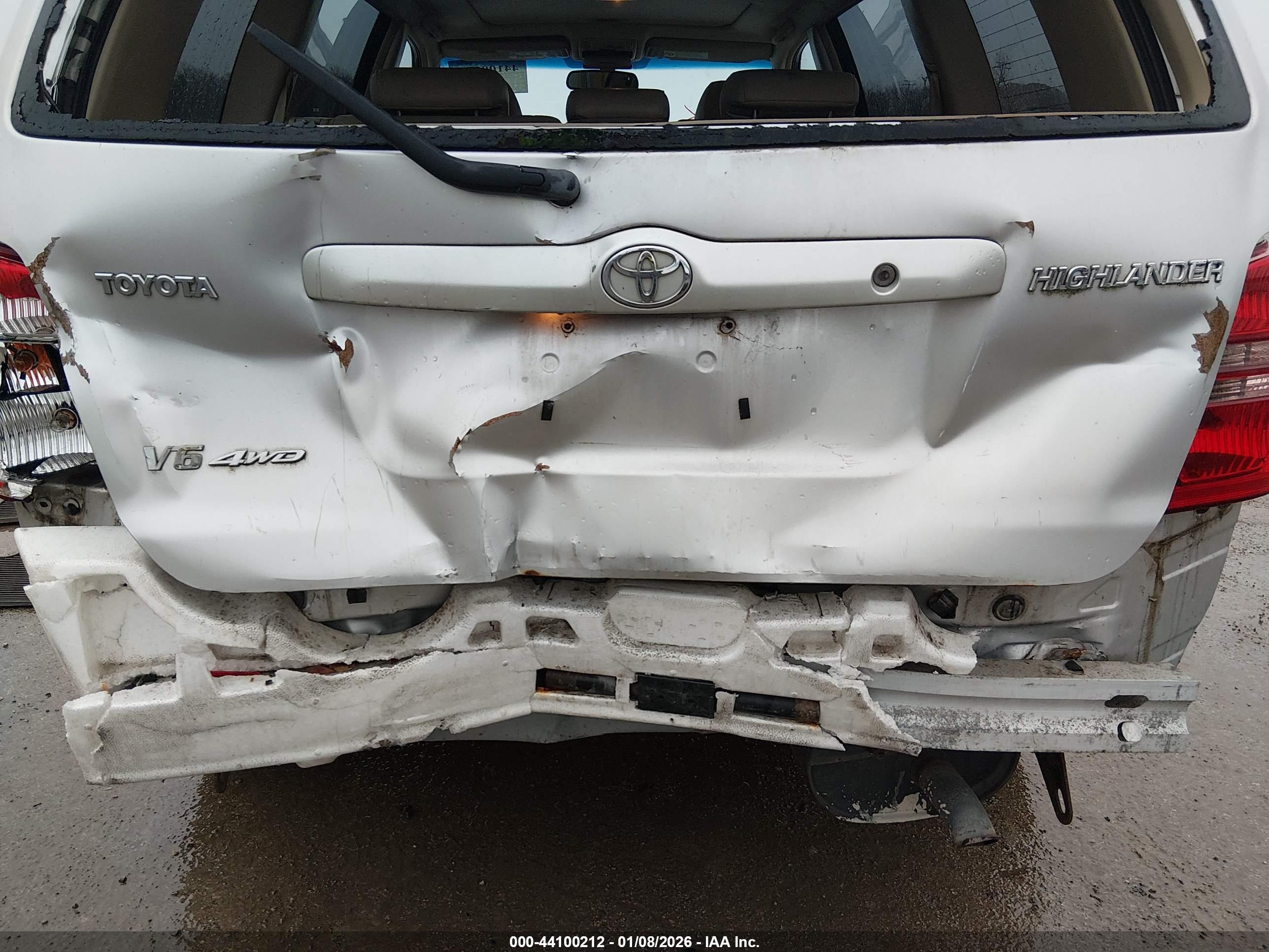 TOYOTA HIGHLANDER image 6
