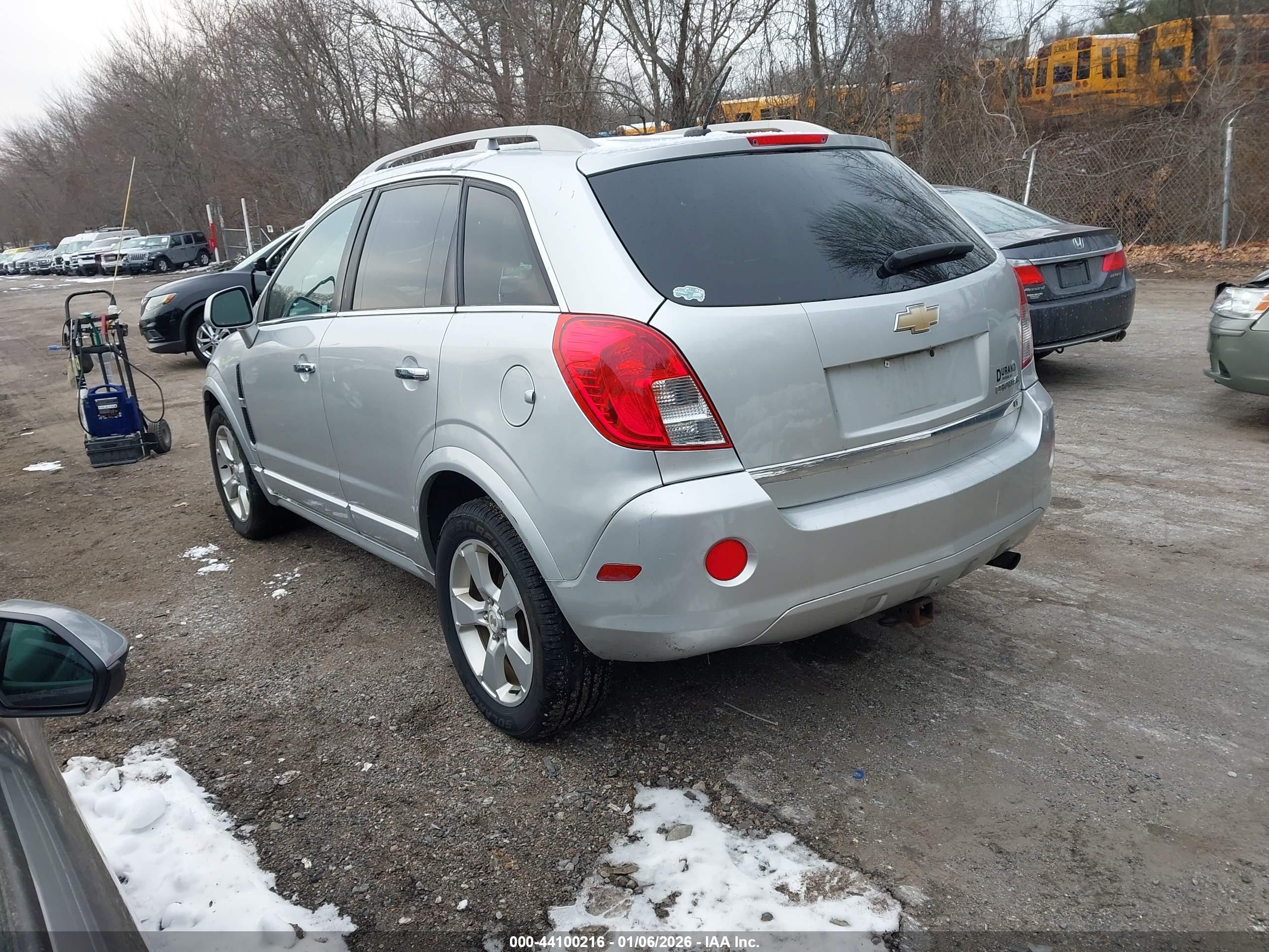 CHEVROLET CAPTIVA image 3