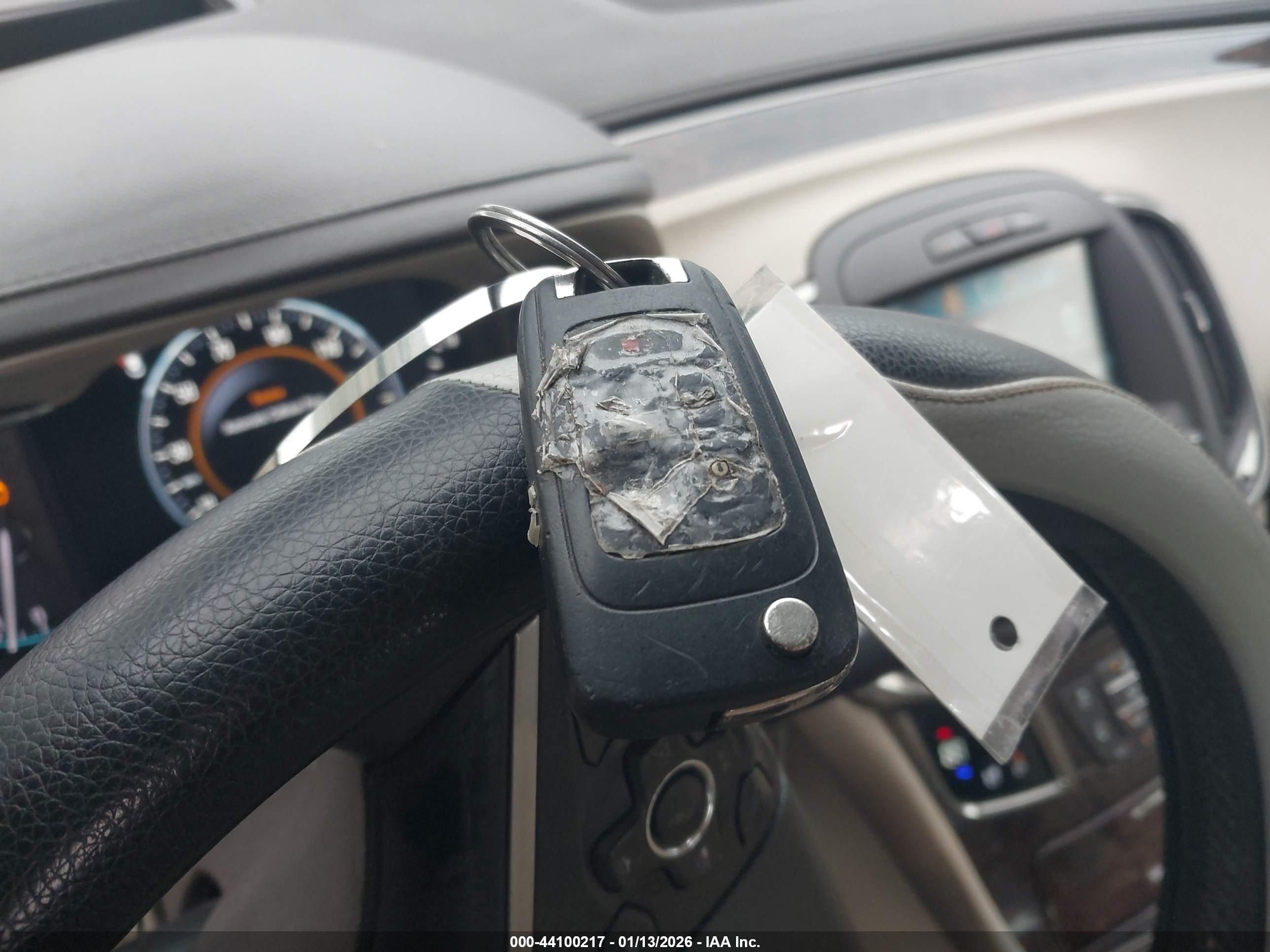 BUICK LACROSSE image 11