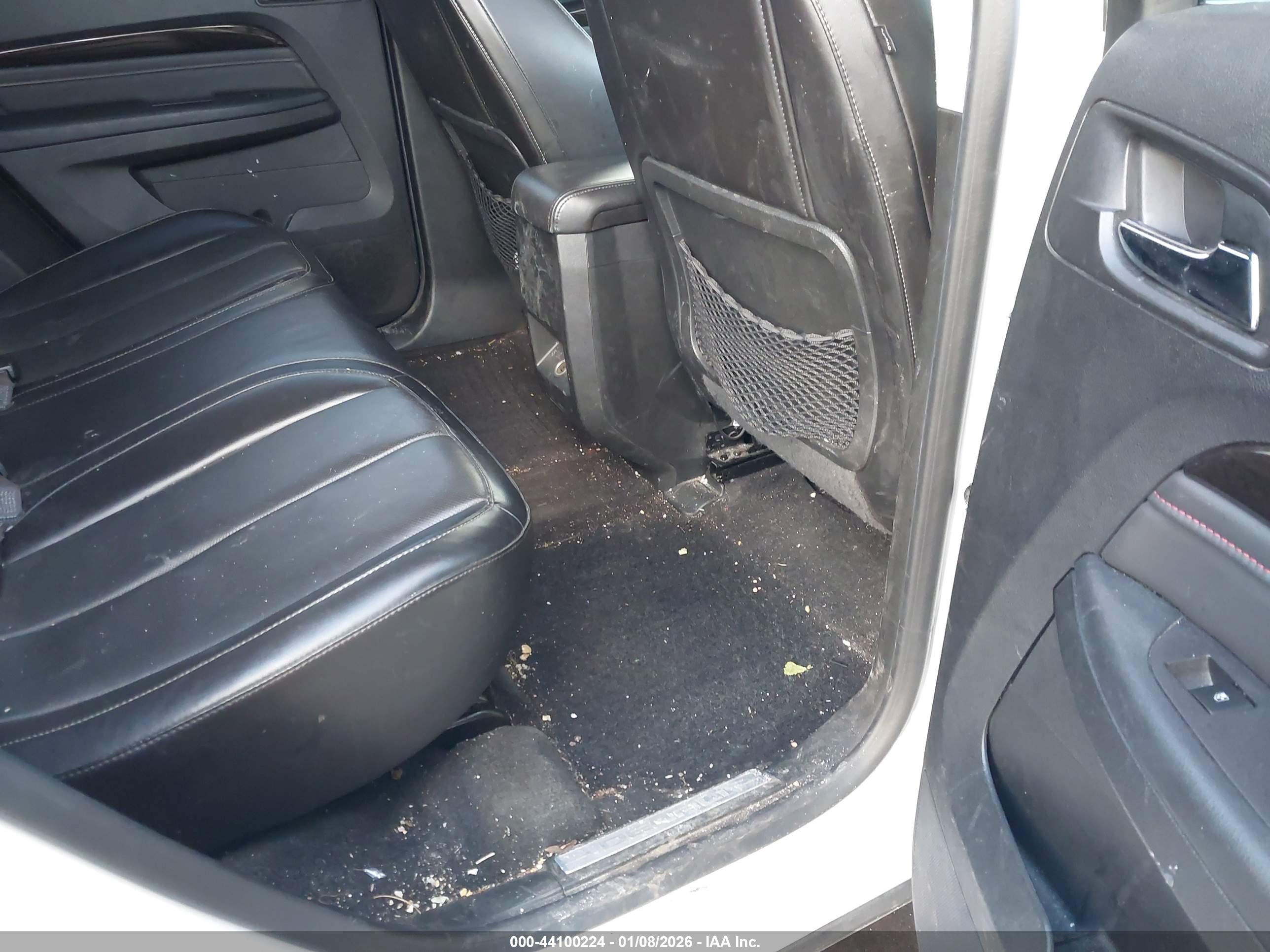 GMC TERRAIN image 8