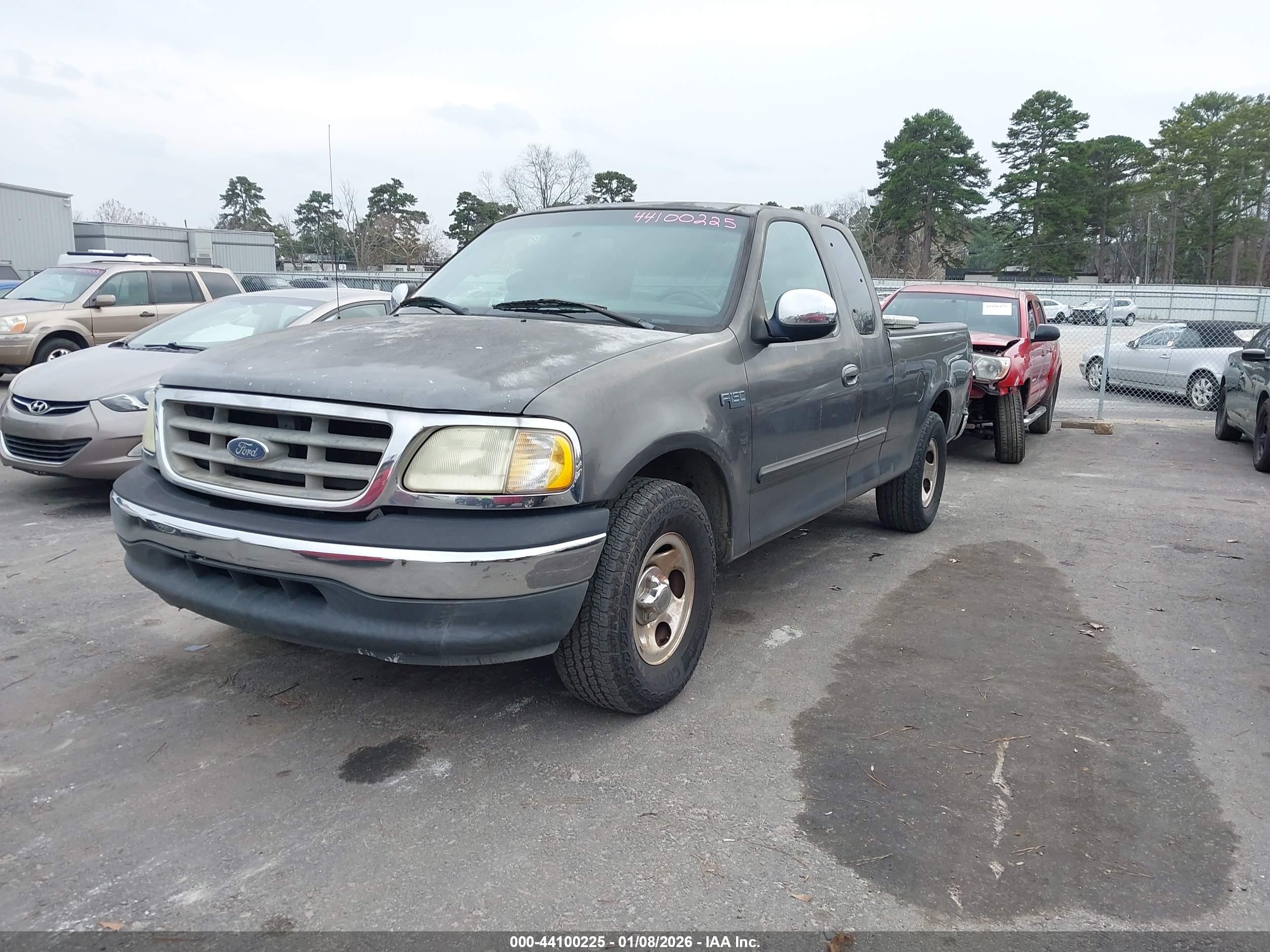 FORD F-150 image 2