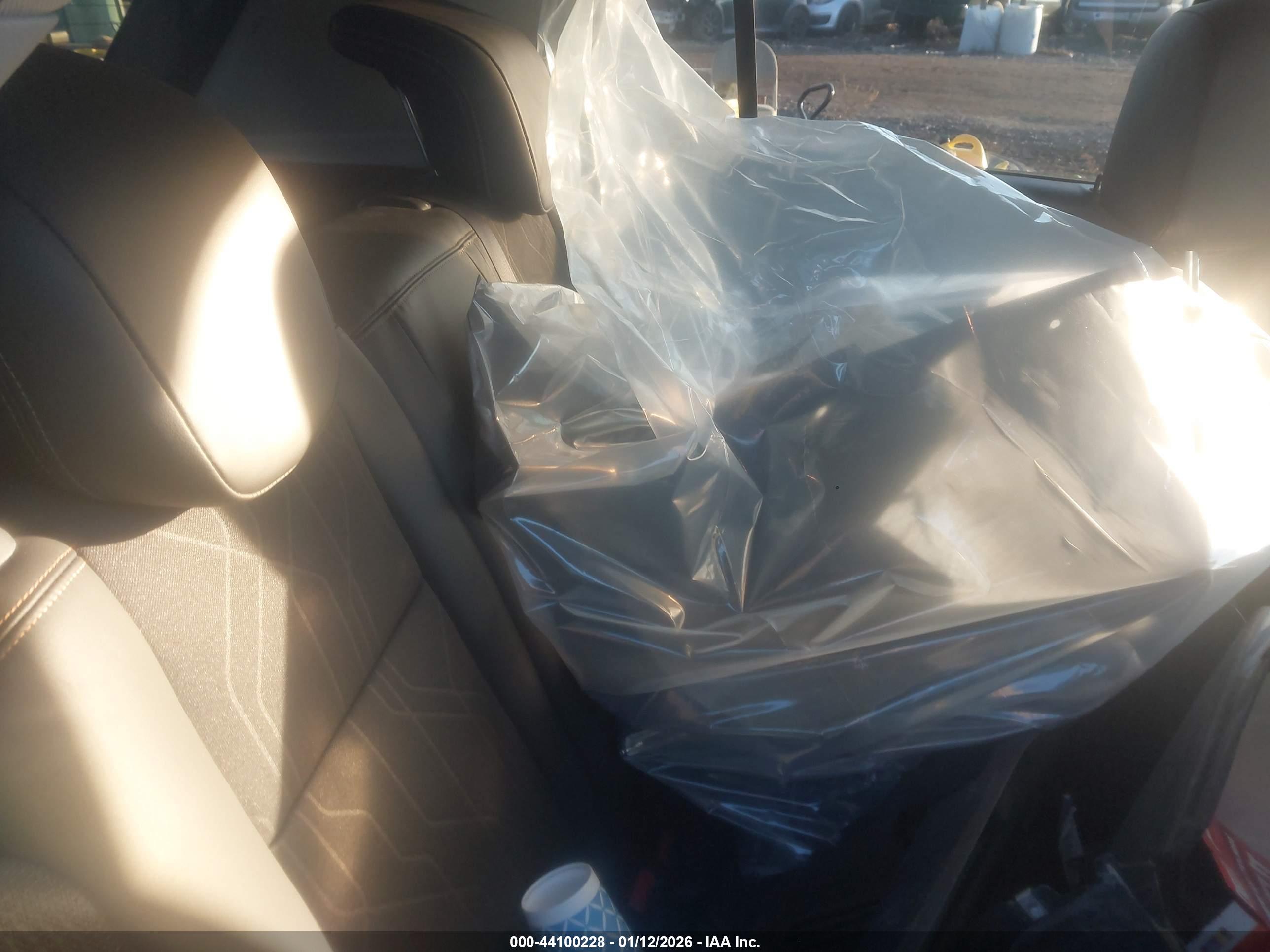 CHEVROLET TRAX image 8