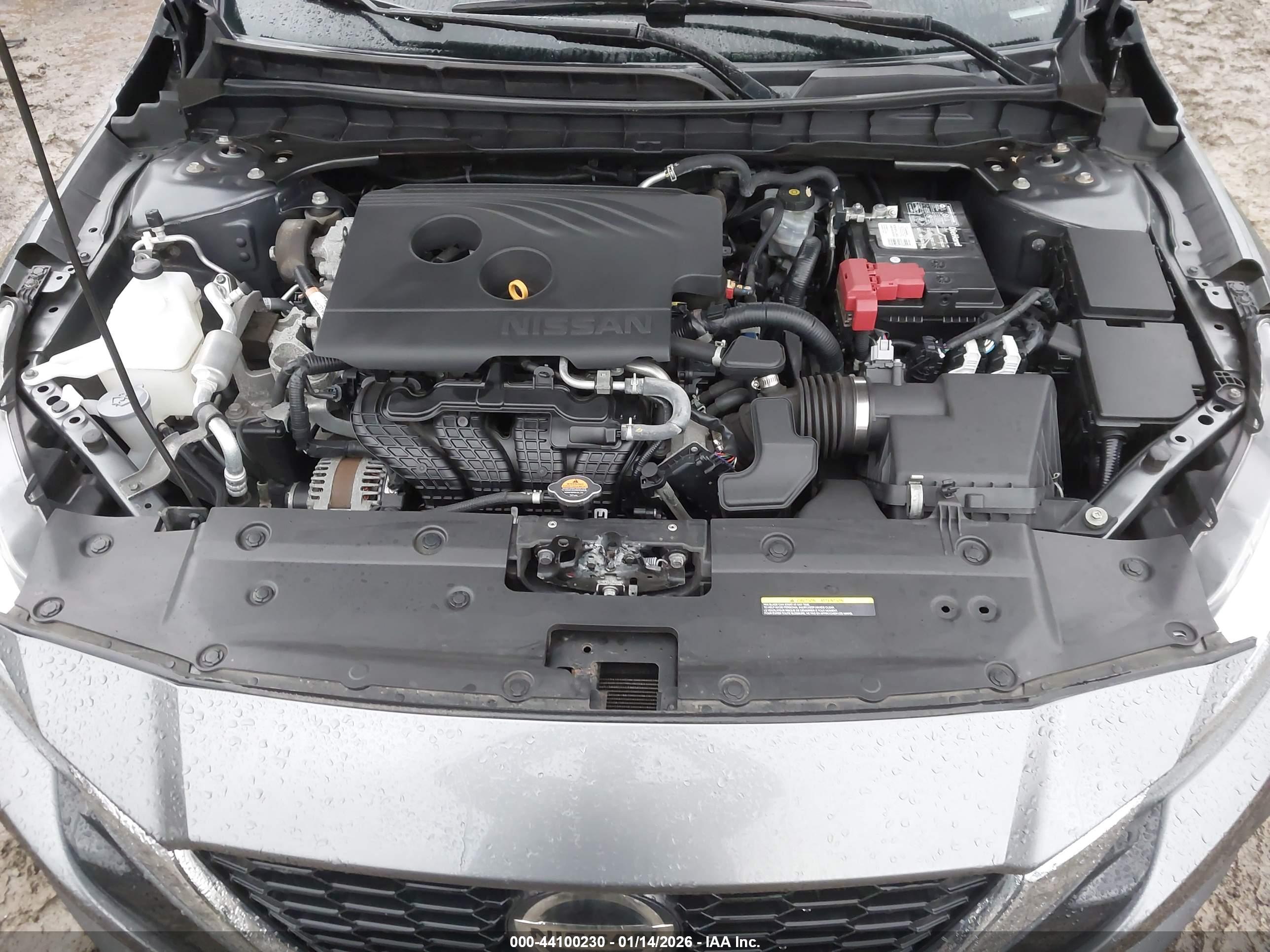 NISSAN ALTIMA image 10