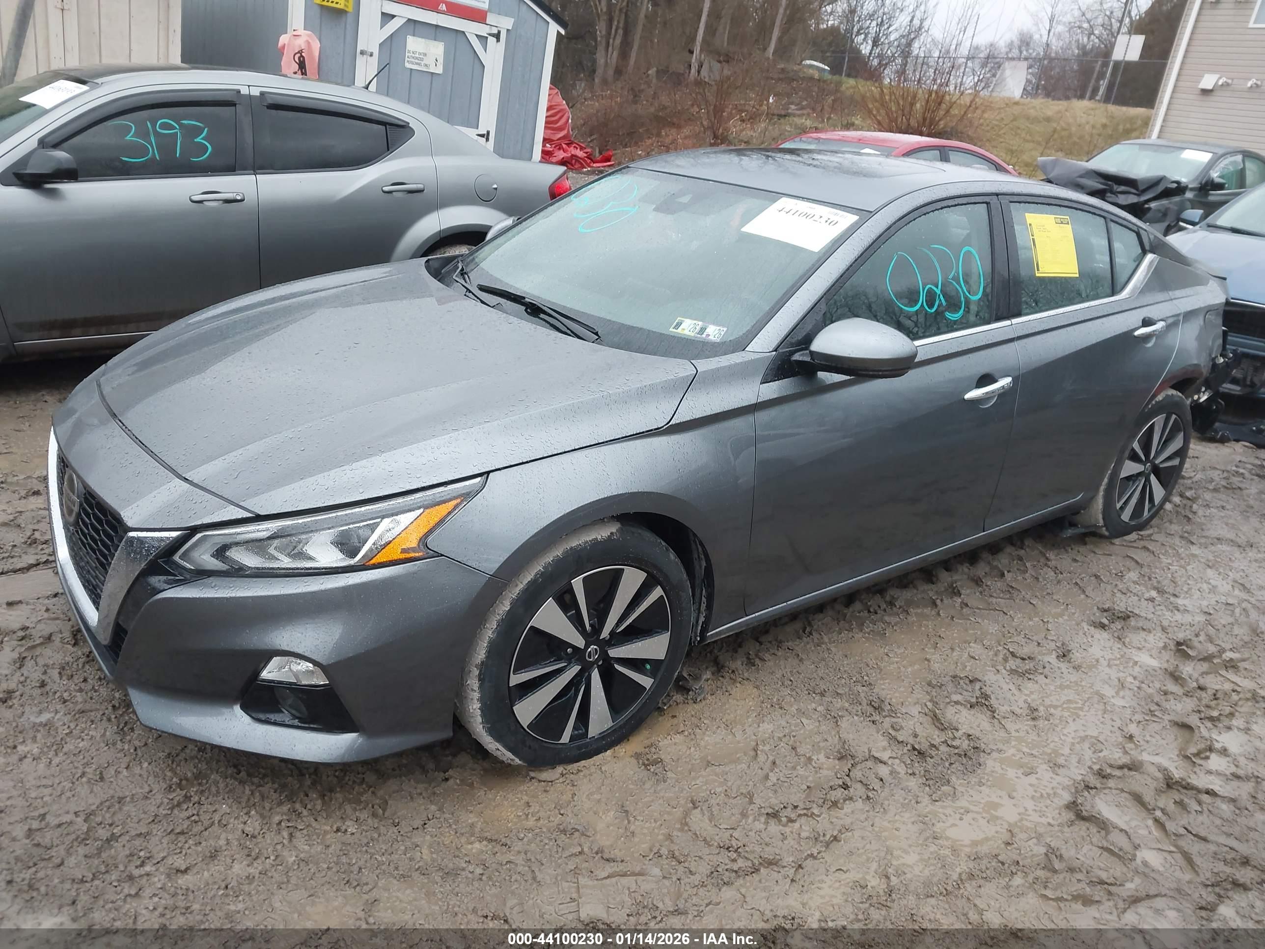 NISSAN ALTIMA image 2